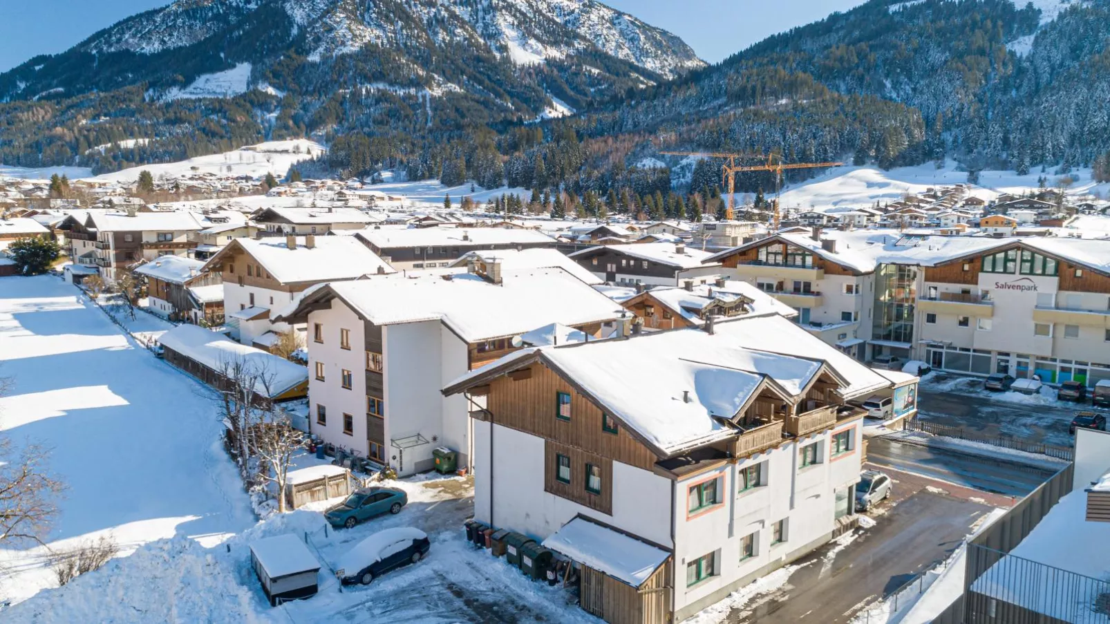 Penthouse Petra-Exterior winter