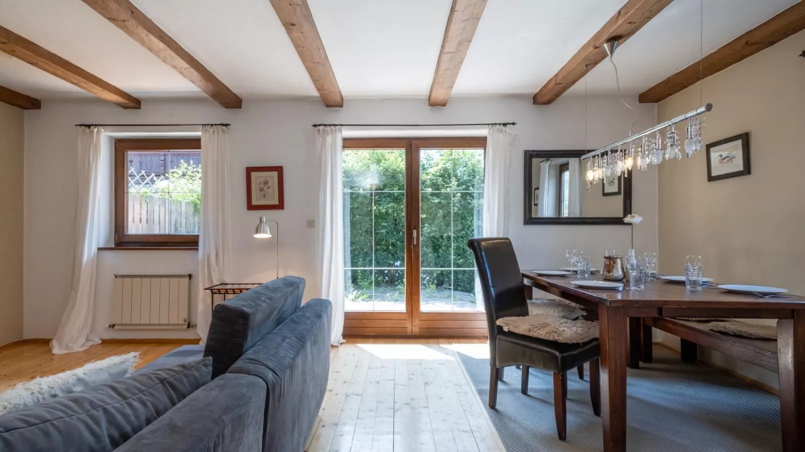 Fleckalm-Dining room