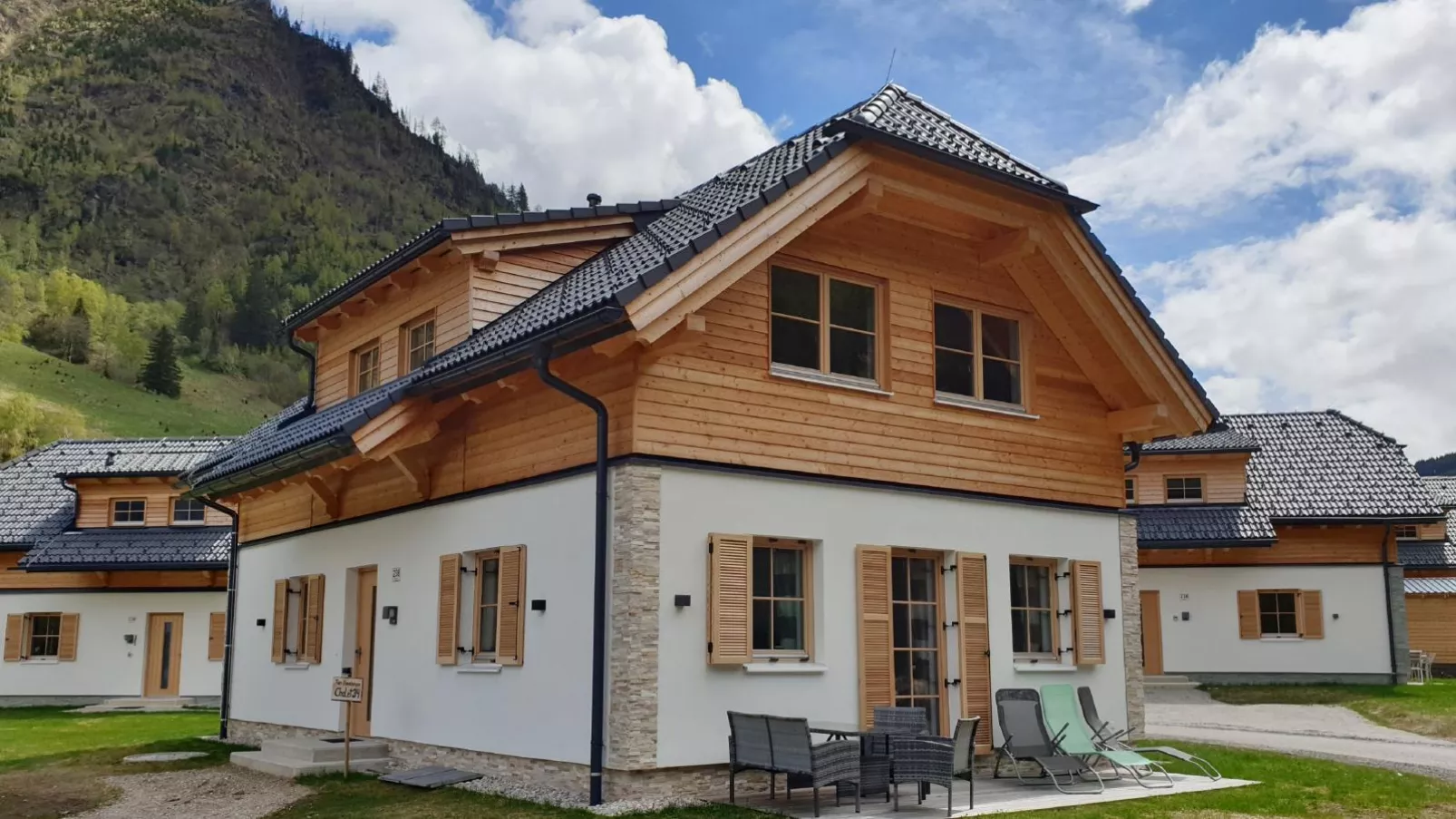 Ebersberger-Exterior summer