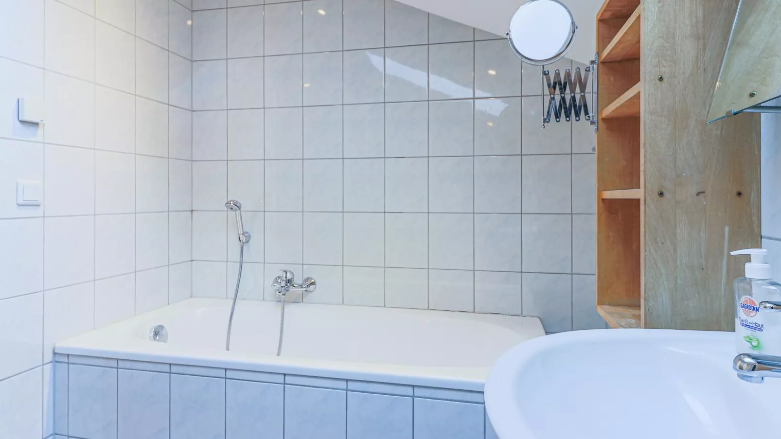 Penthouse Petra-Bathroom