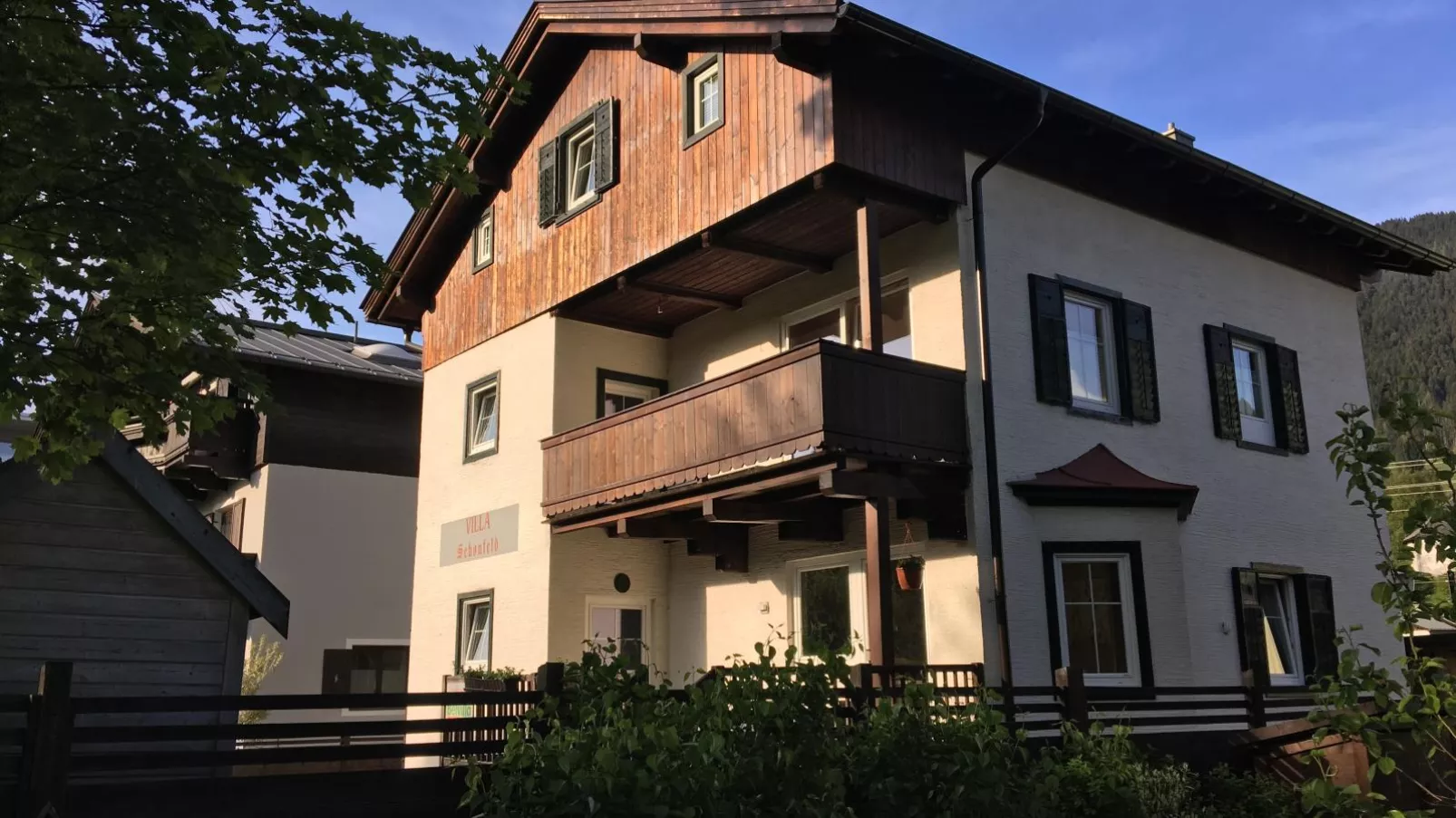 Schönfeld II-Exterior summer