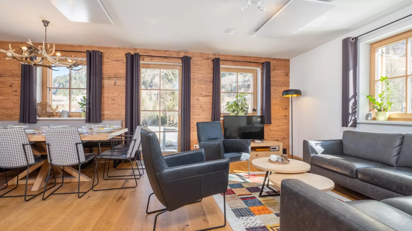 Haus am Bach-Living room
