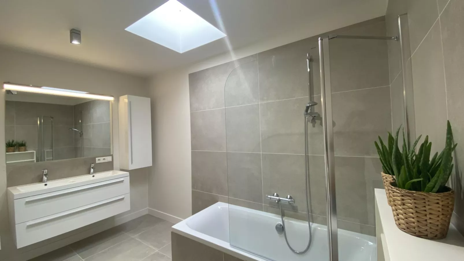 Maison Oscar-Salle de bain
