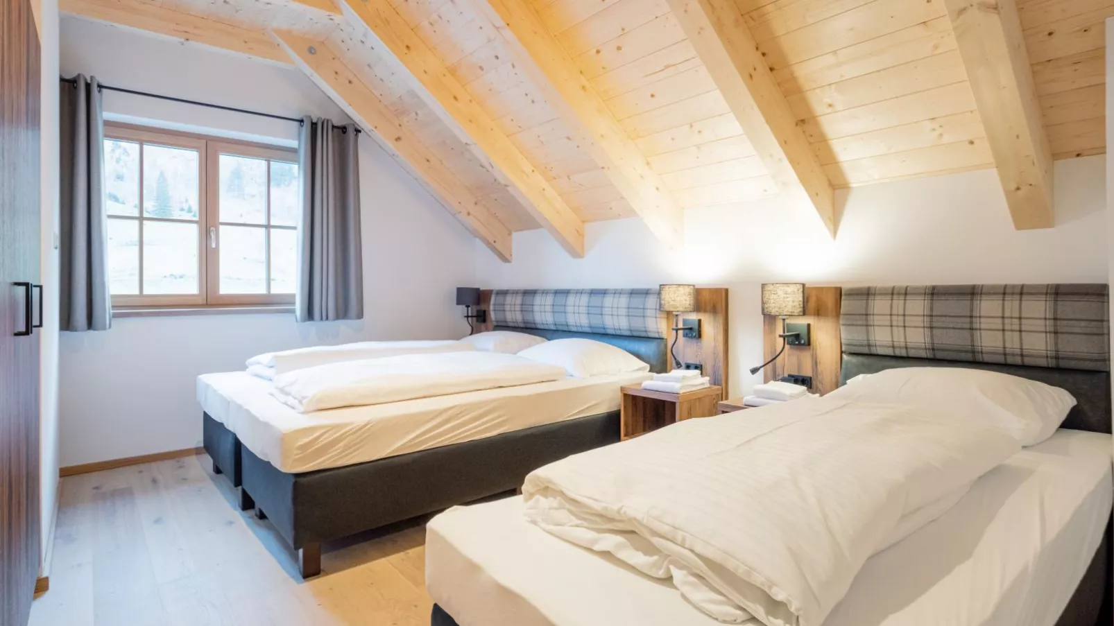 Ahorn Mountainlodge-Bedroom