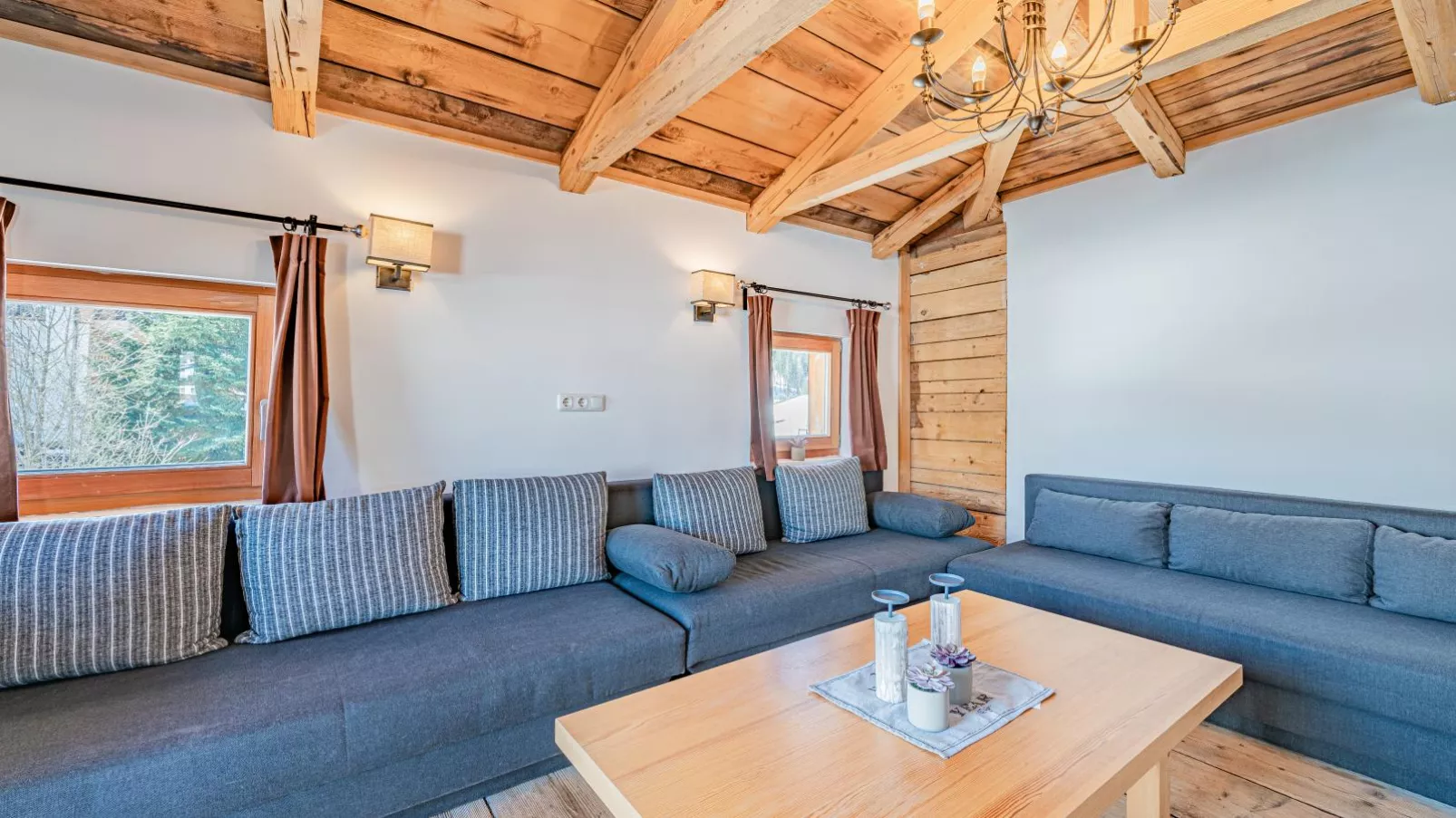 Chalet Kirchberg L-Living room