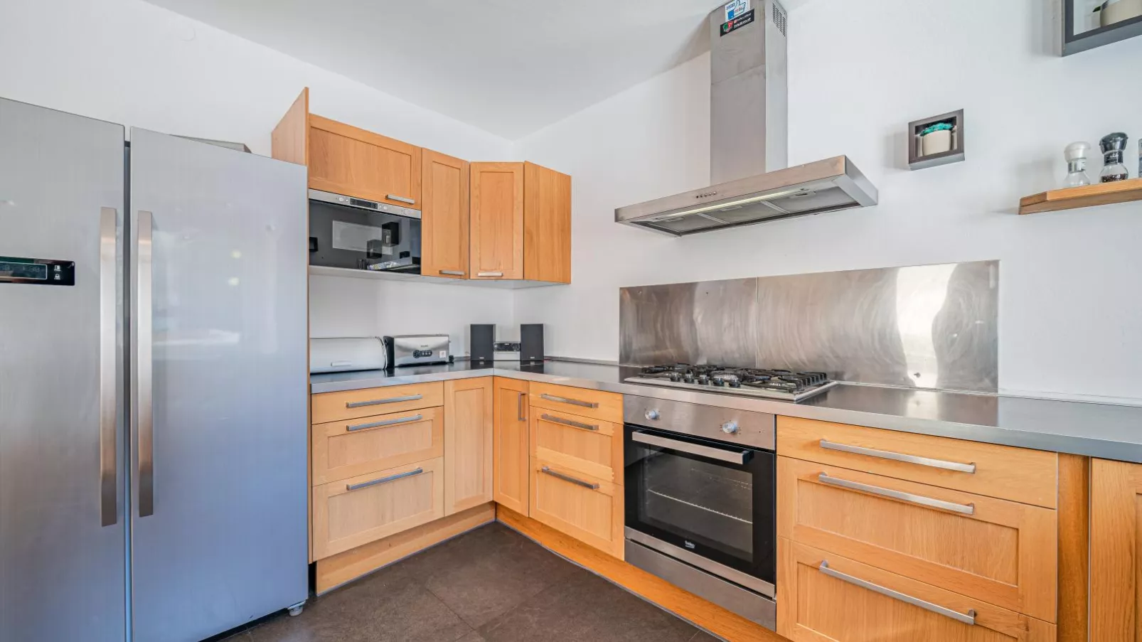 Chalet Kirchberg L-Kitchen