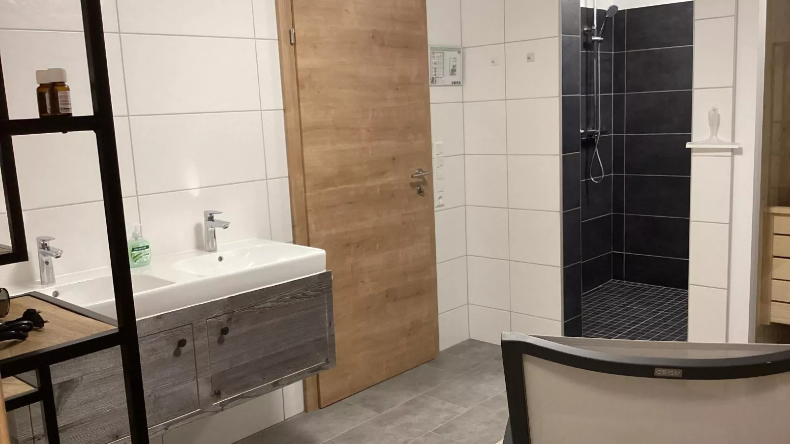 Vita Montagna-Bathroom
