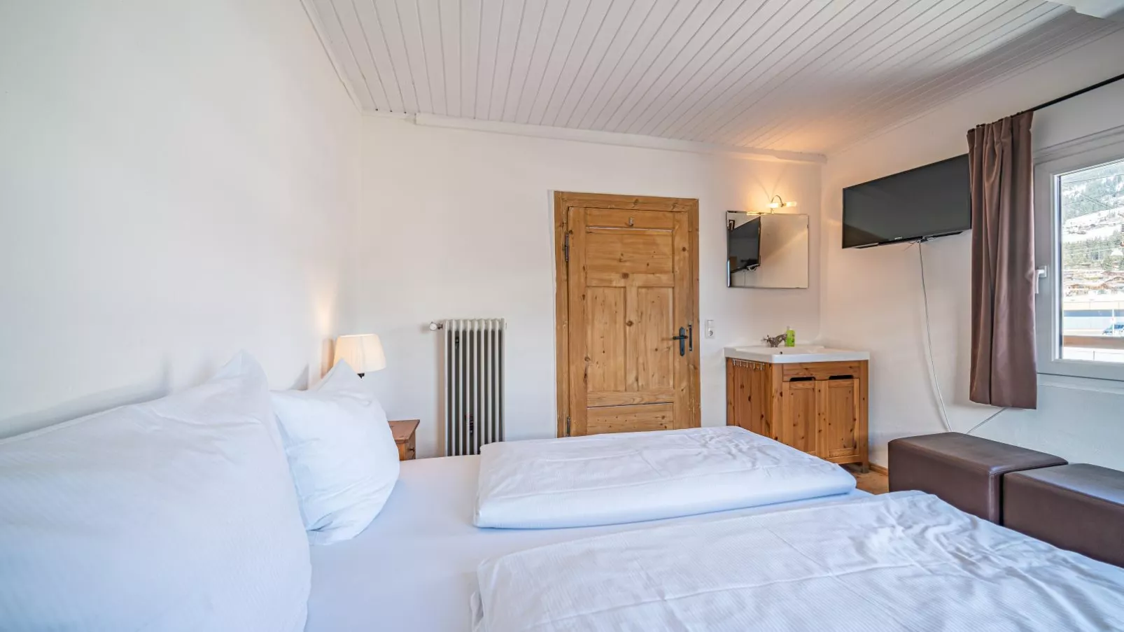 Chalet Kirchberg L-Bedroom