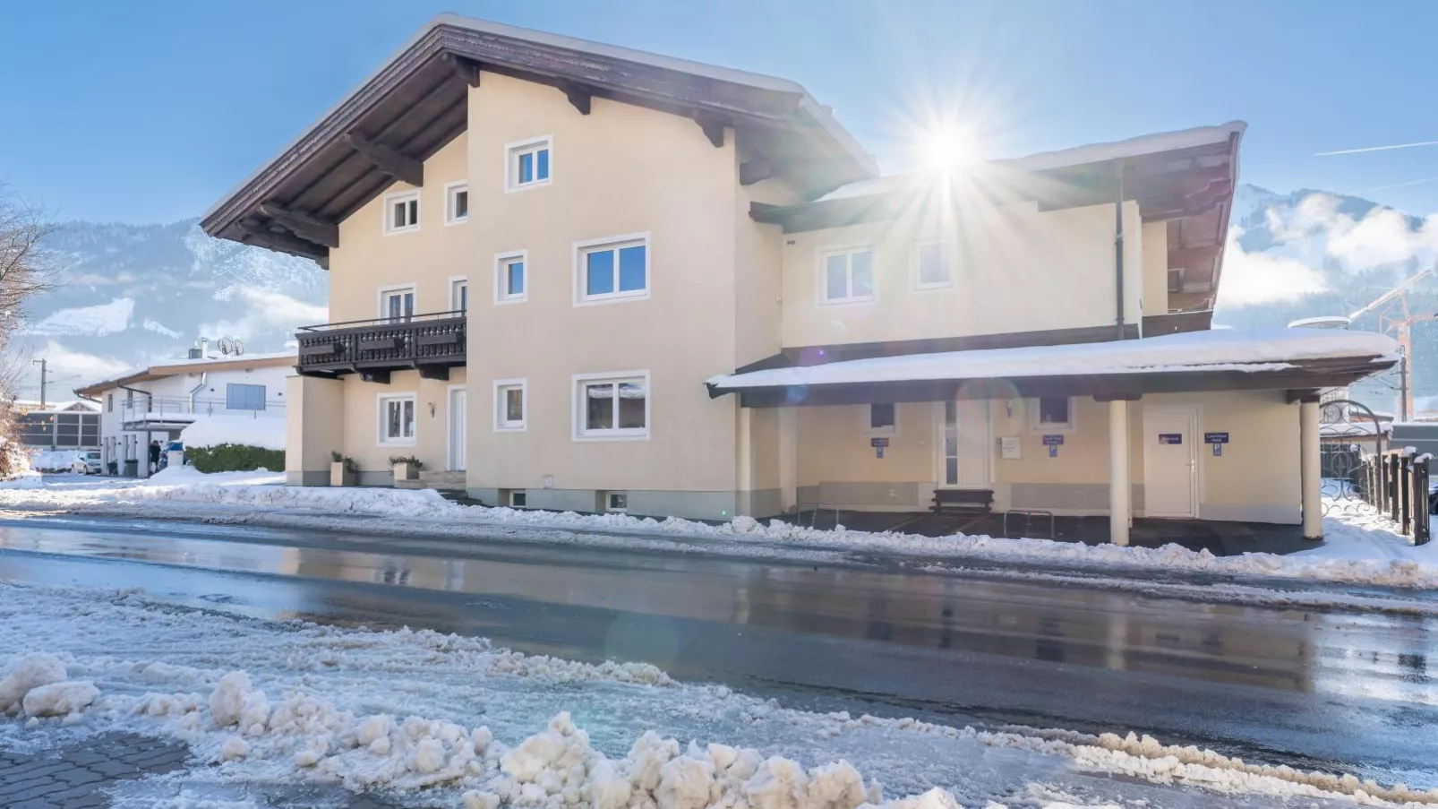 Brixen 1-Exterior winter