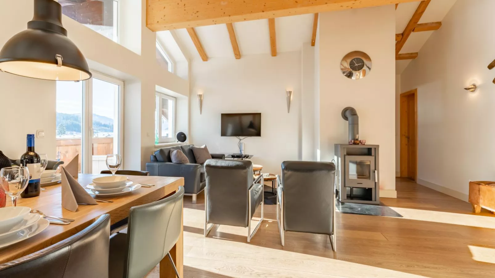 Brixen 1-Living room