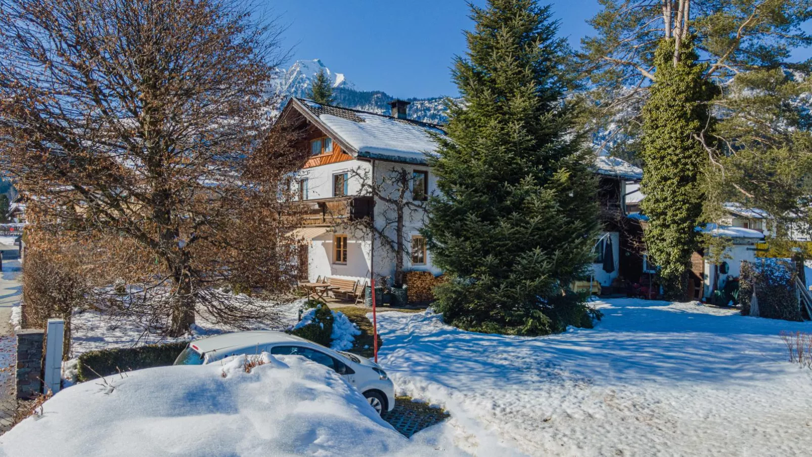 Chalet Jöchl-Exterior winter