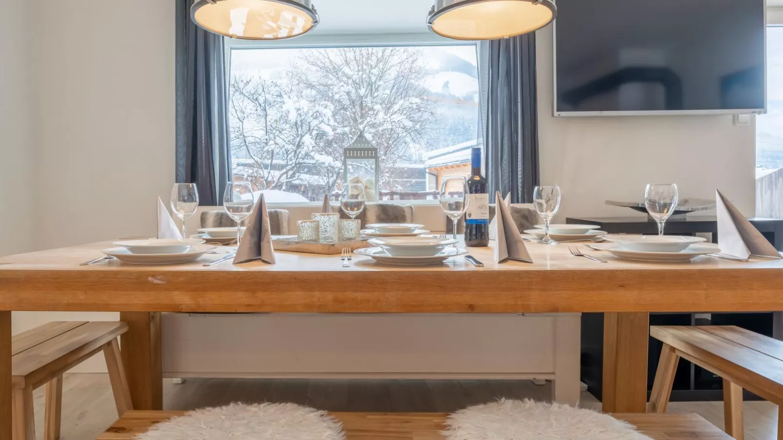 Brixen 3-Dining room