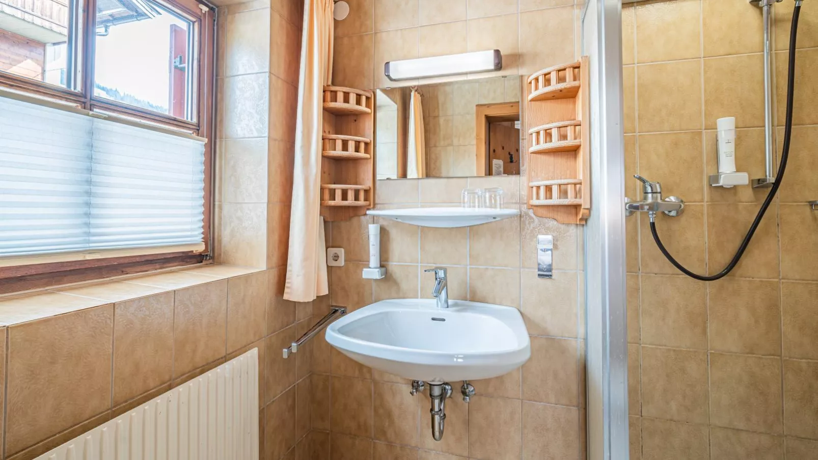 Maria Rose XL-Bathroom