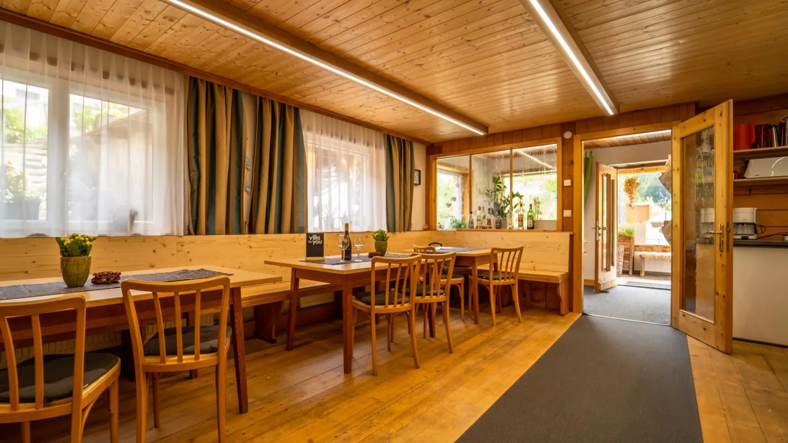 Gästehaus Walch III-Dining room