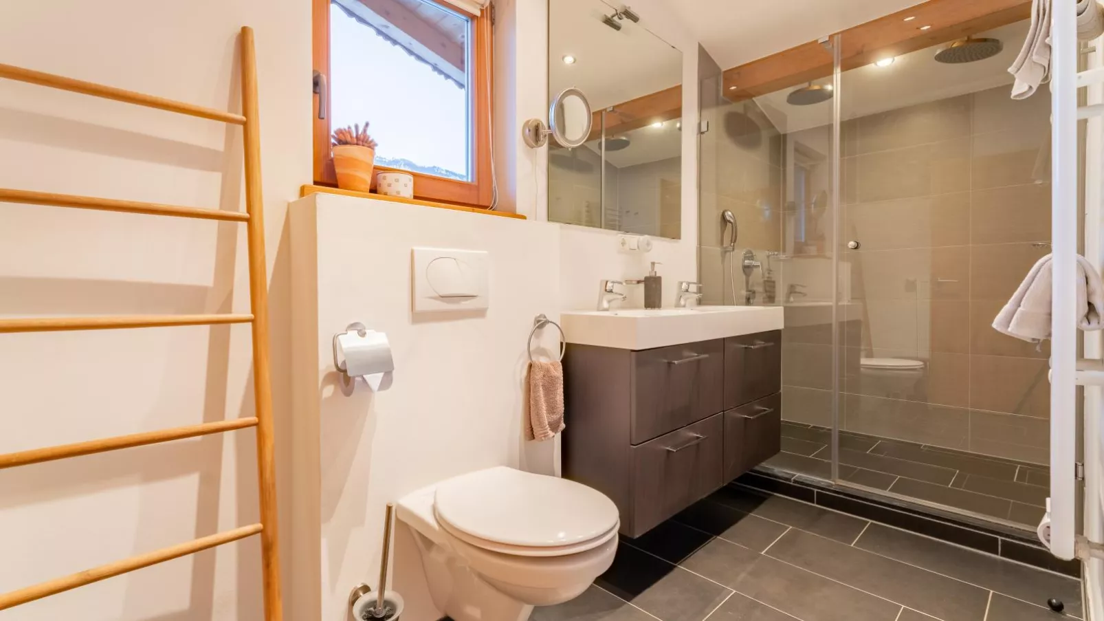 Eichenhof-Bathroom