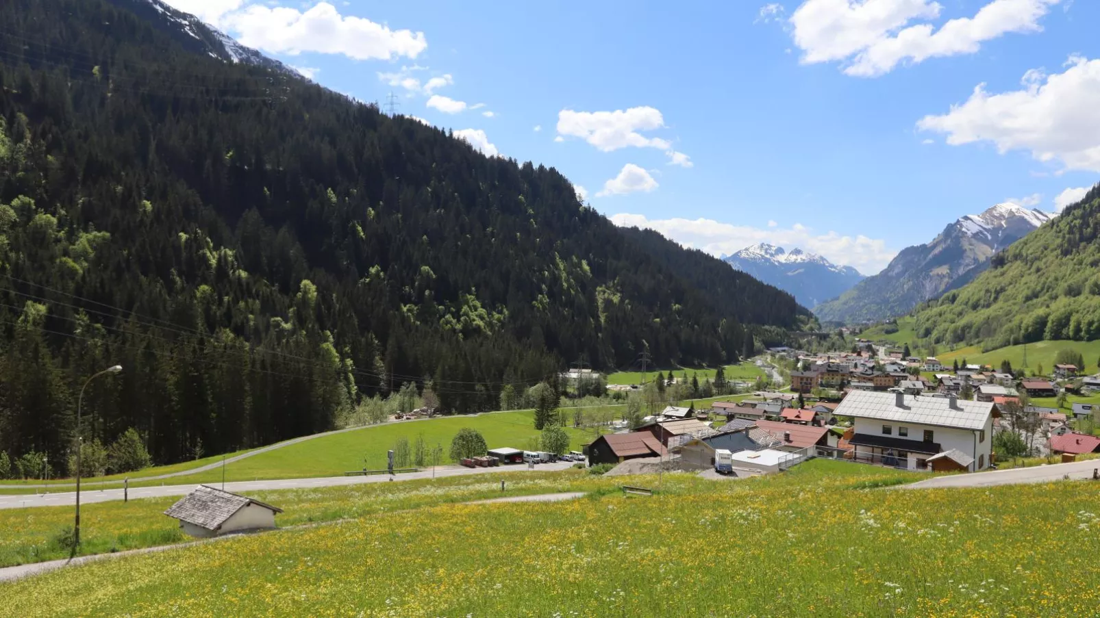 Gästehaus Walch III-View summer