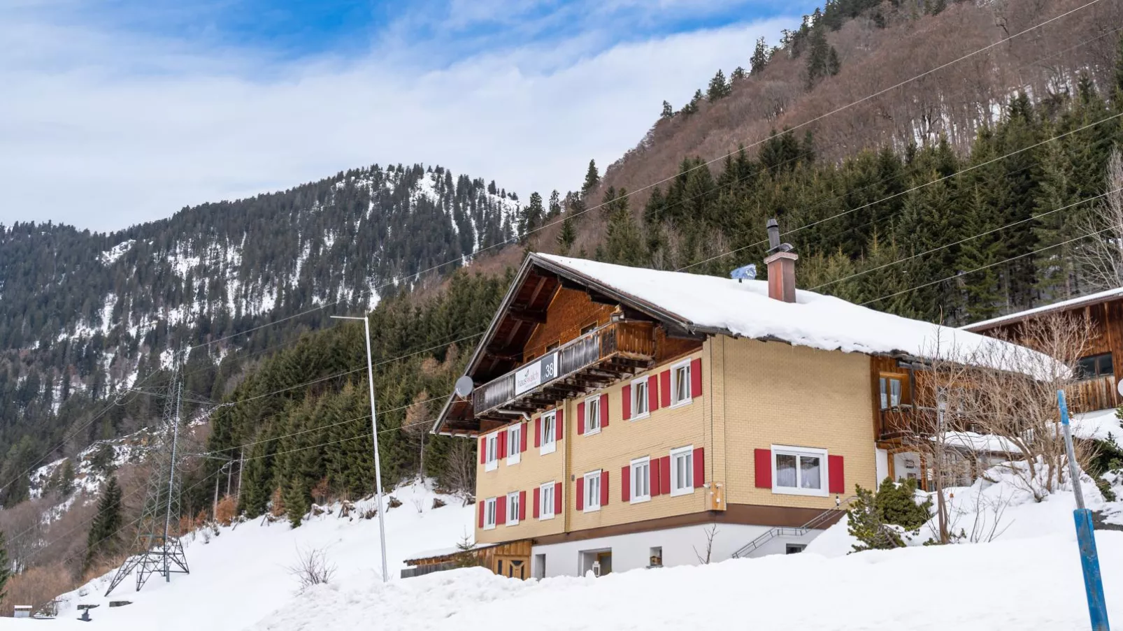 Gästehaus Walch III-Exterior winter