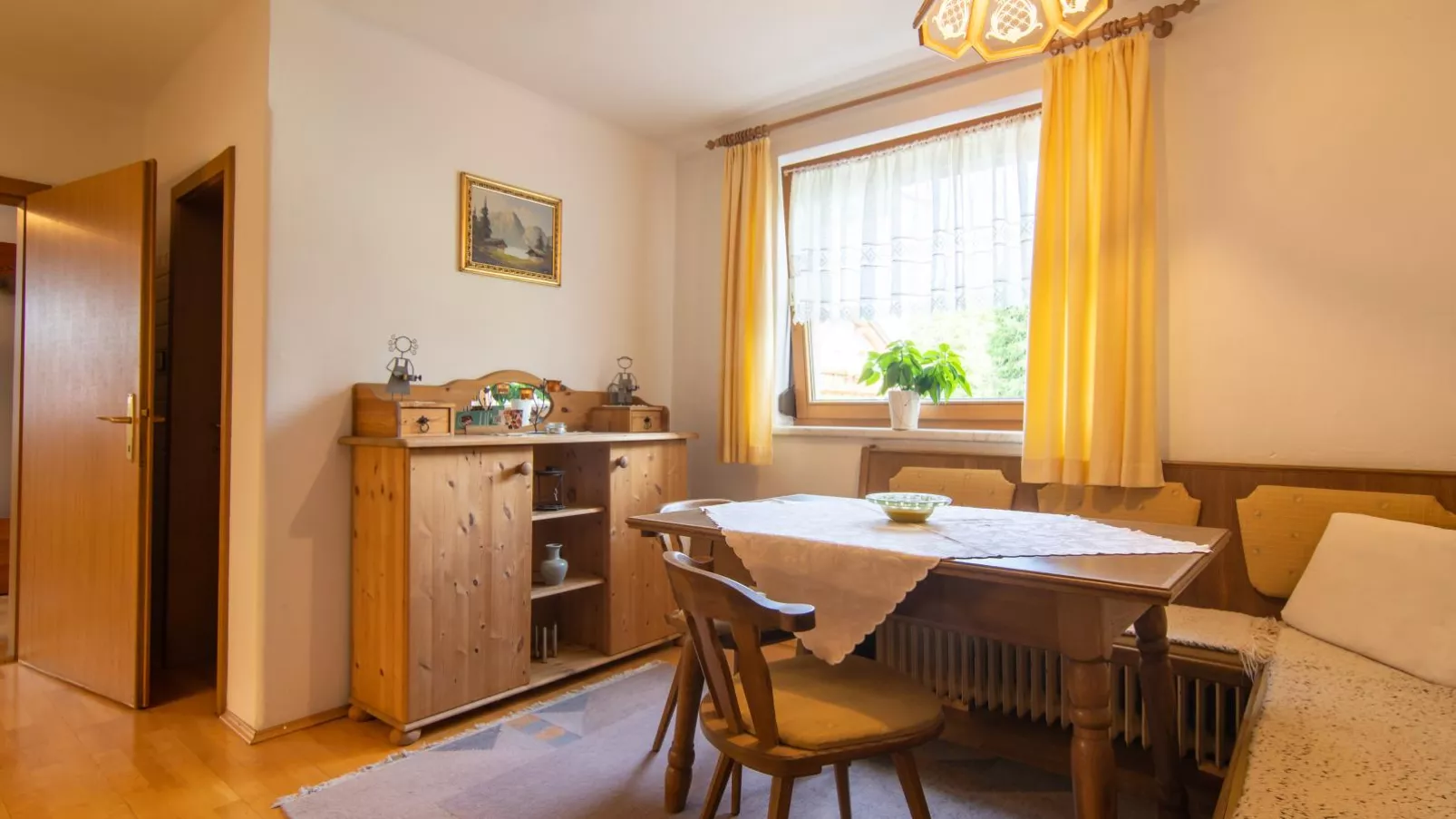 Haus Wammes-Dining room