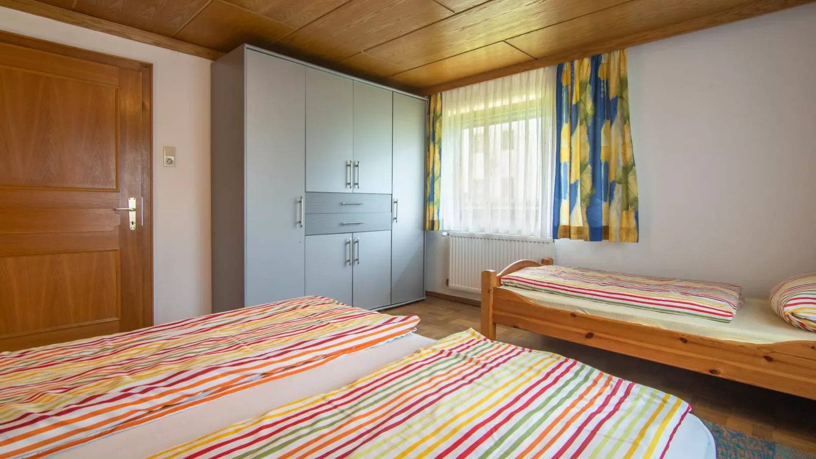 Haus Wammes-Bedroom