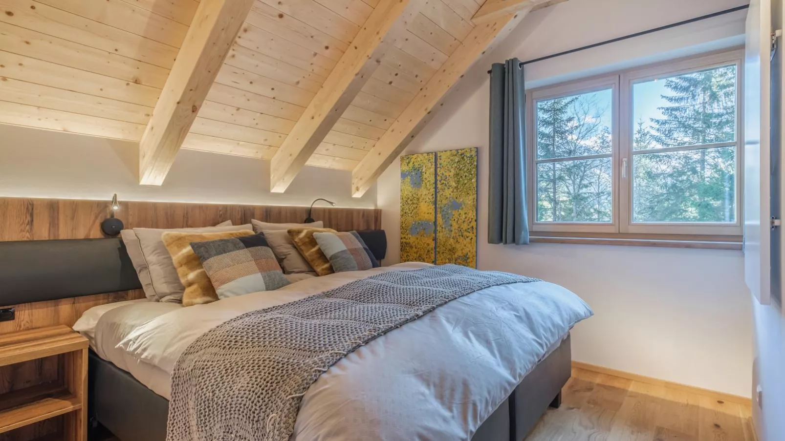 Wanderlust-Bedroom
