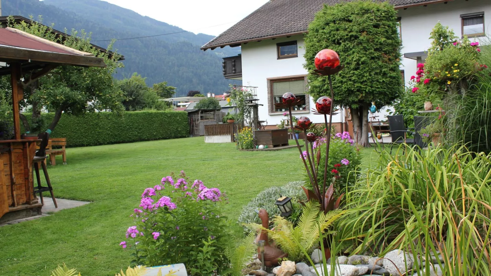 Haus Wammes-Exterior summer