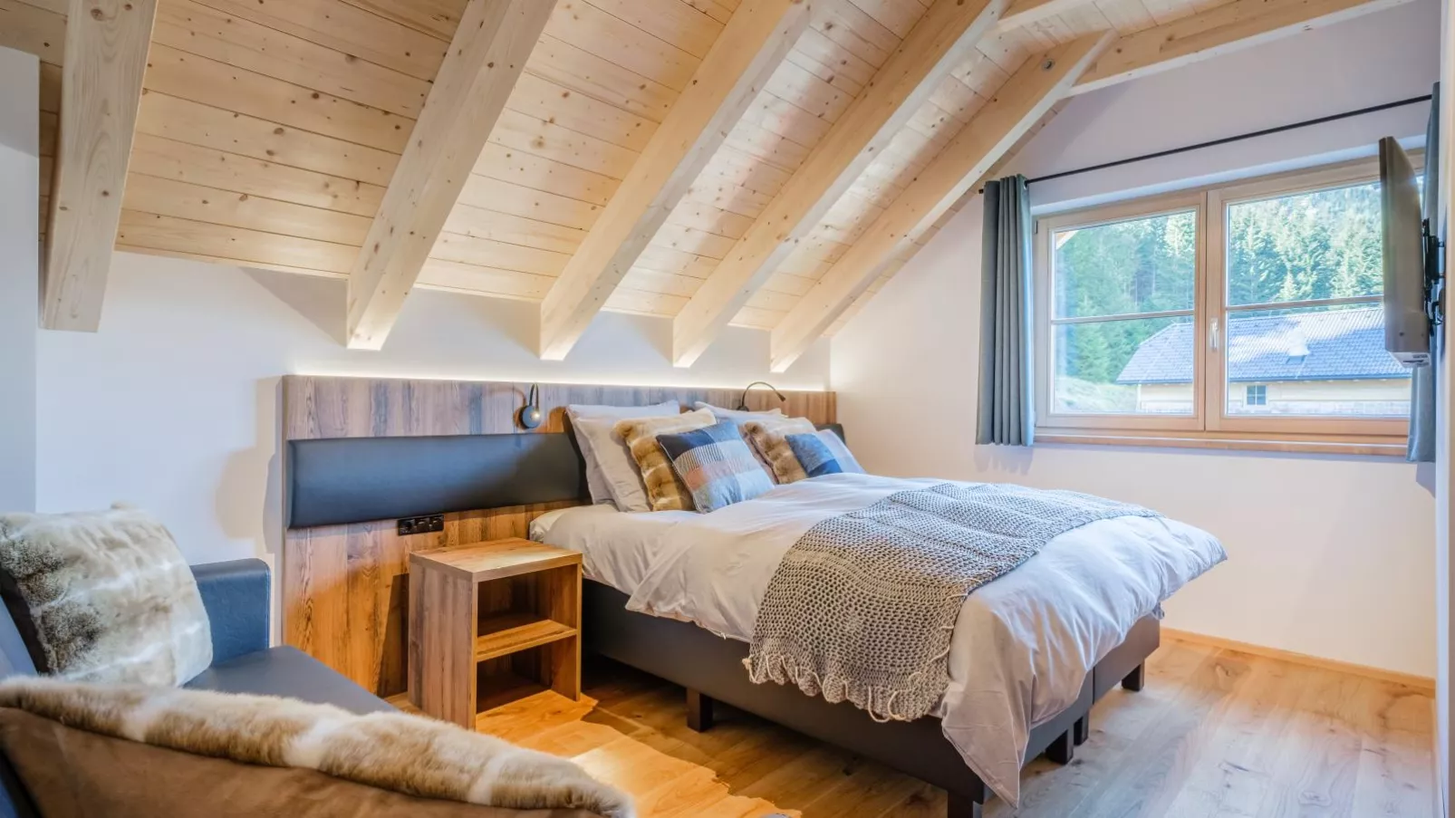Wanderlust-Bedroom