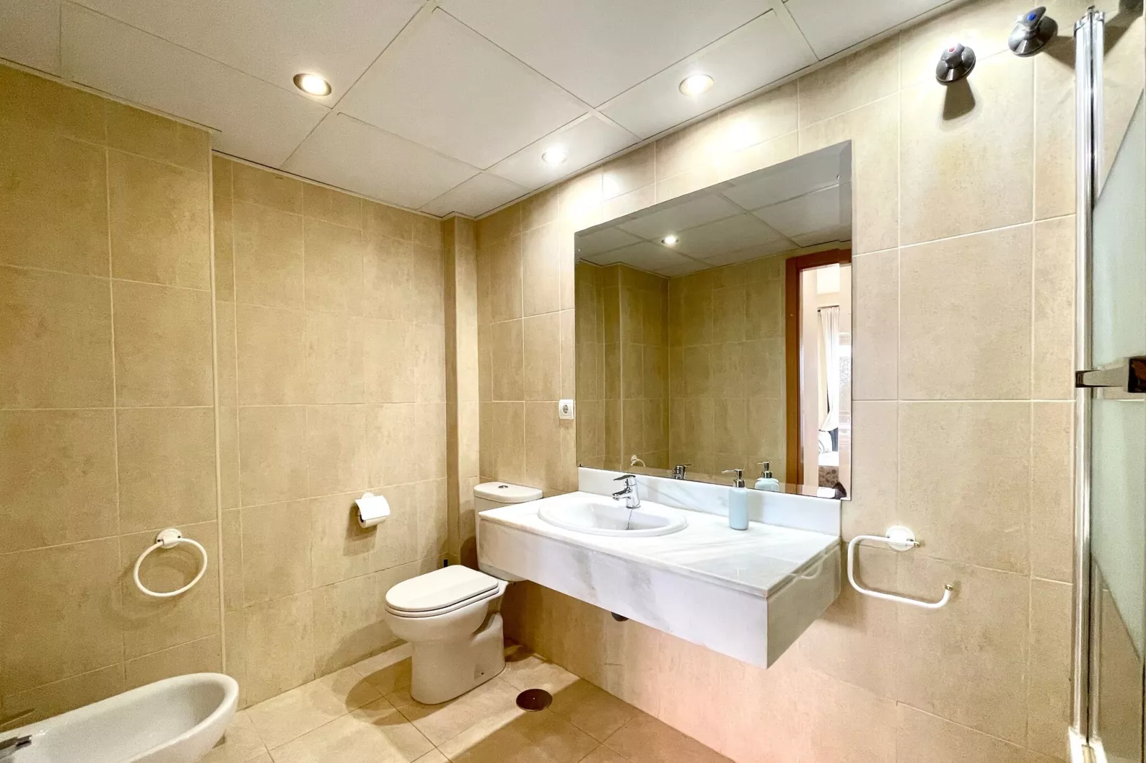 Costa Rey I 3 hab-Bathroom