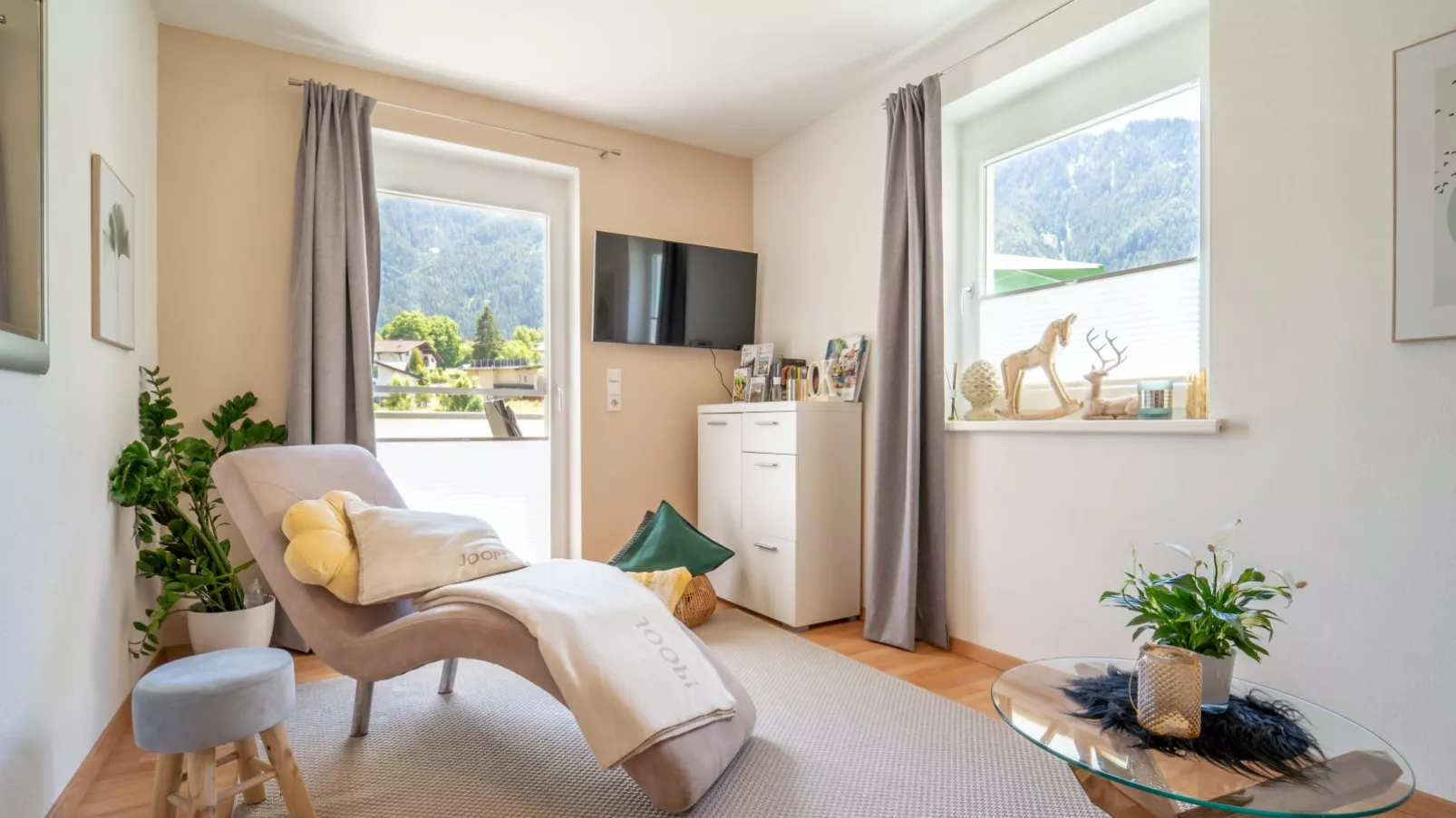 Garden Relax Apart-Living room