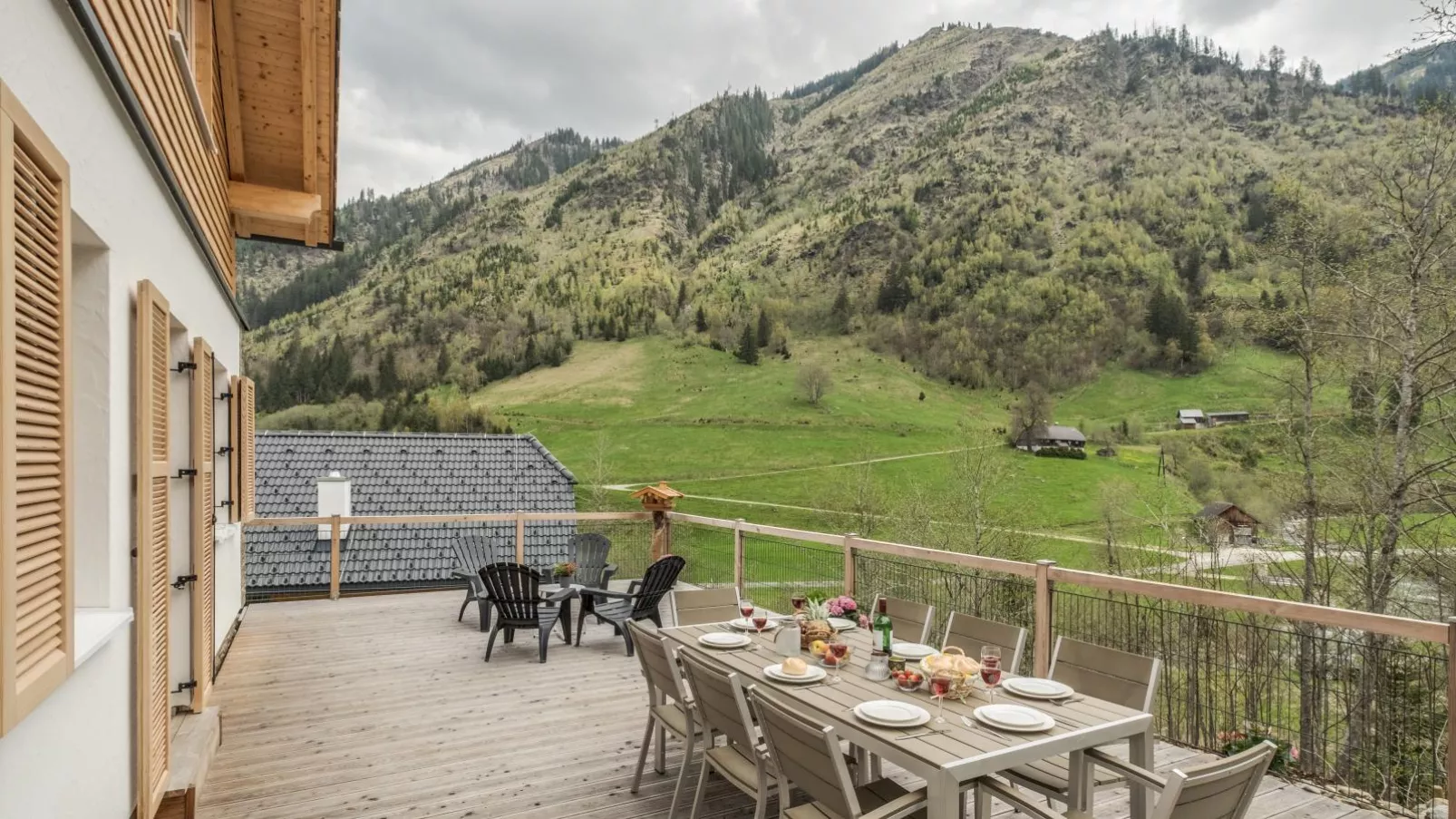 Chalet Karibu-Terrace balcony
