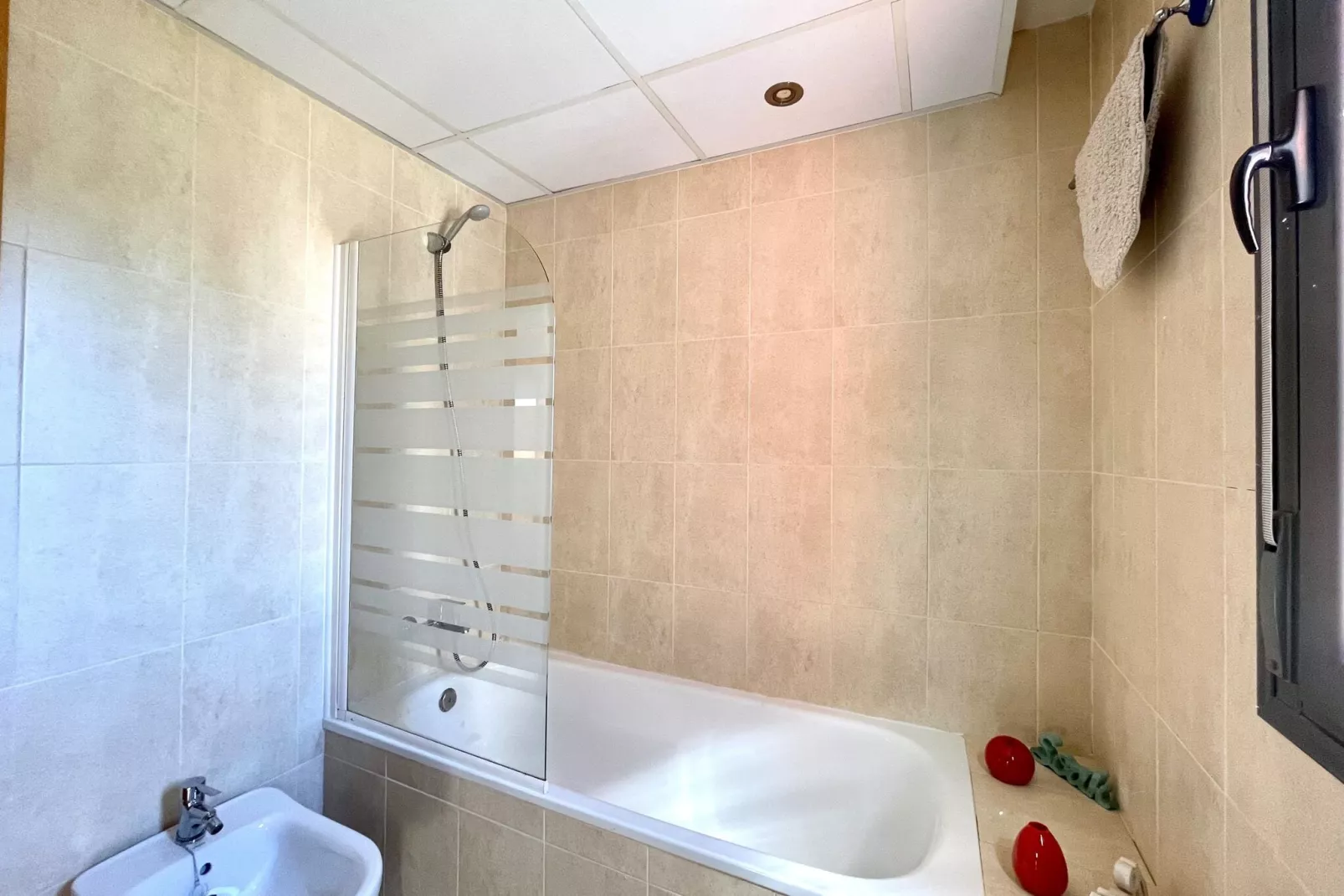 Costa Rey II 1 hab-Bathroom