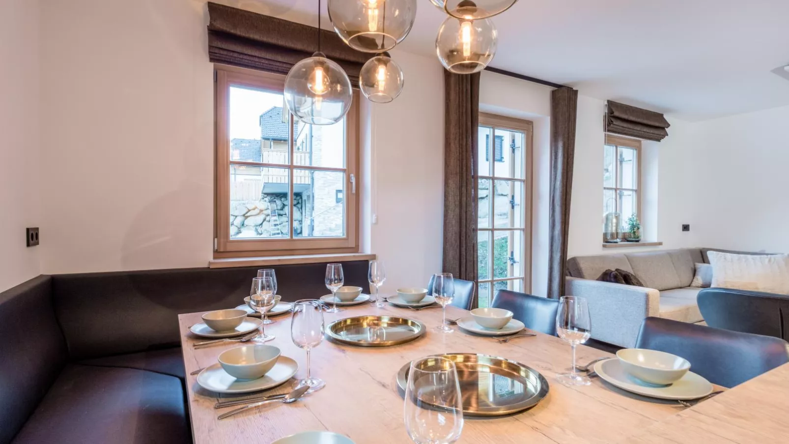 Schletski-Dining room