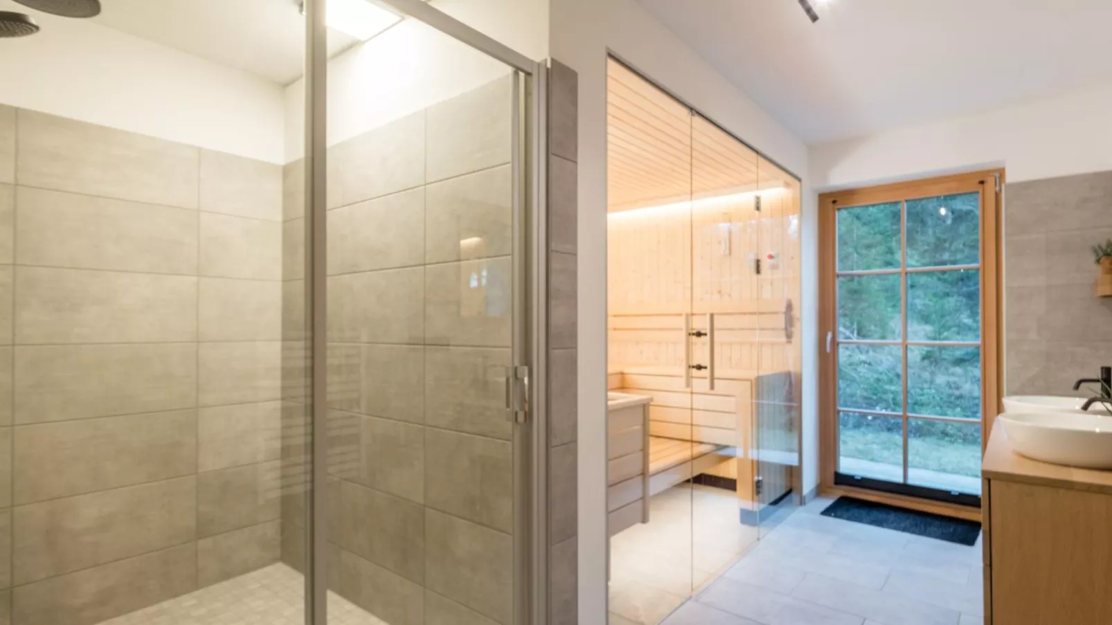 Schletski-Bathroom