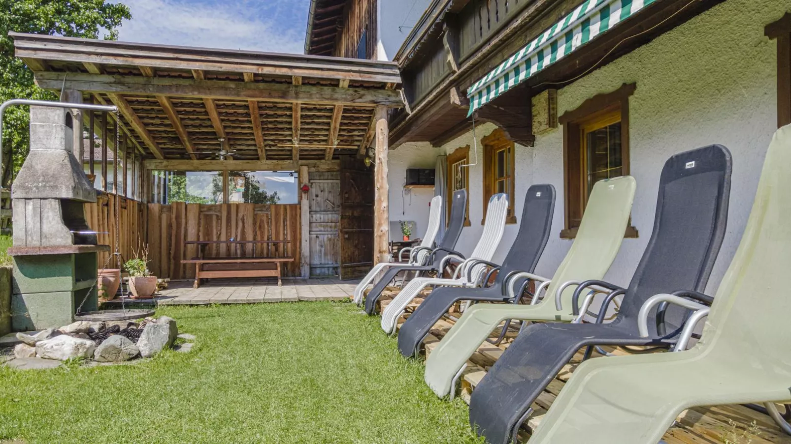Weberhof Top 4-Gardens summer