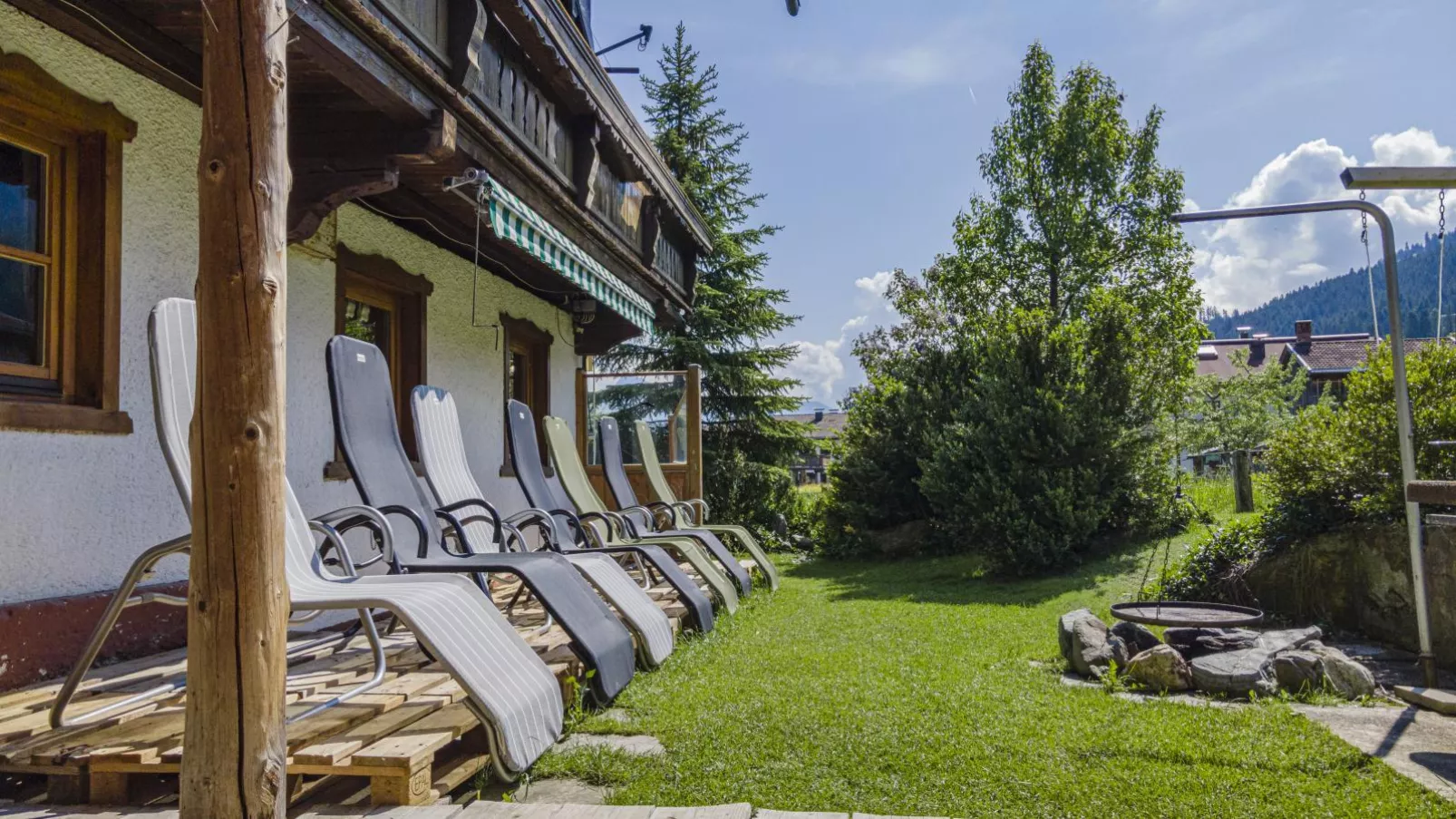 Weberhof Top 4-Gardens summer