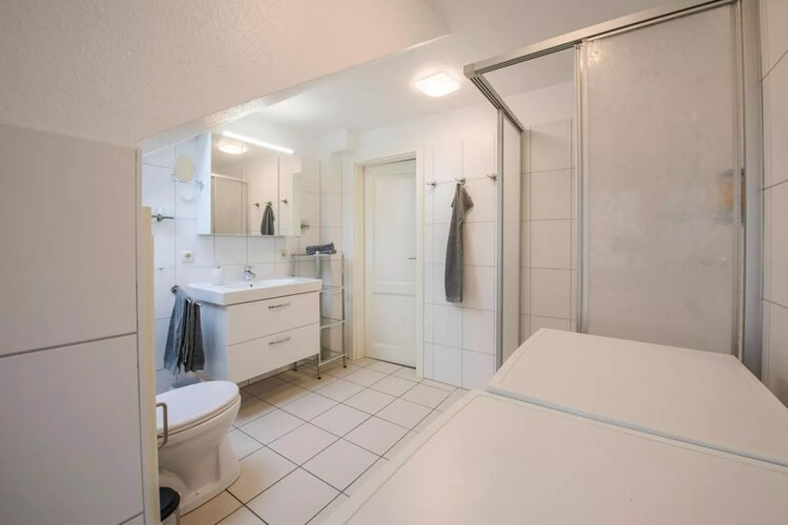 Komfort-Fewo EG 56 qm behindertenfreundlich-Bathroom