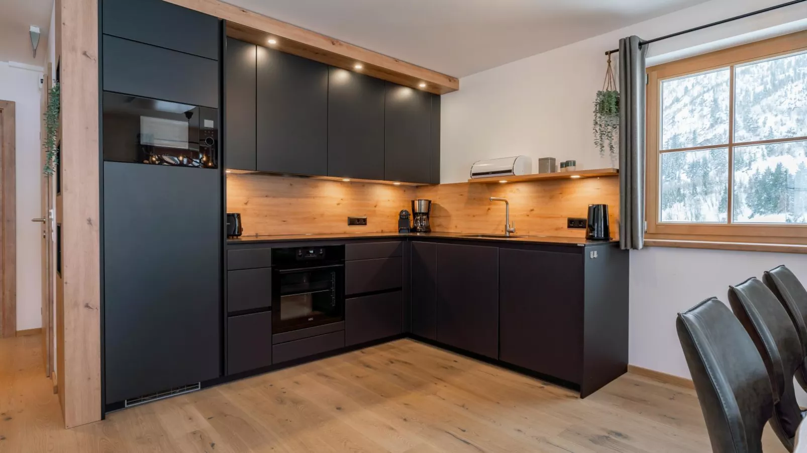 Chalet Pretzel-Kitchen
