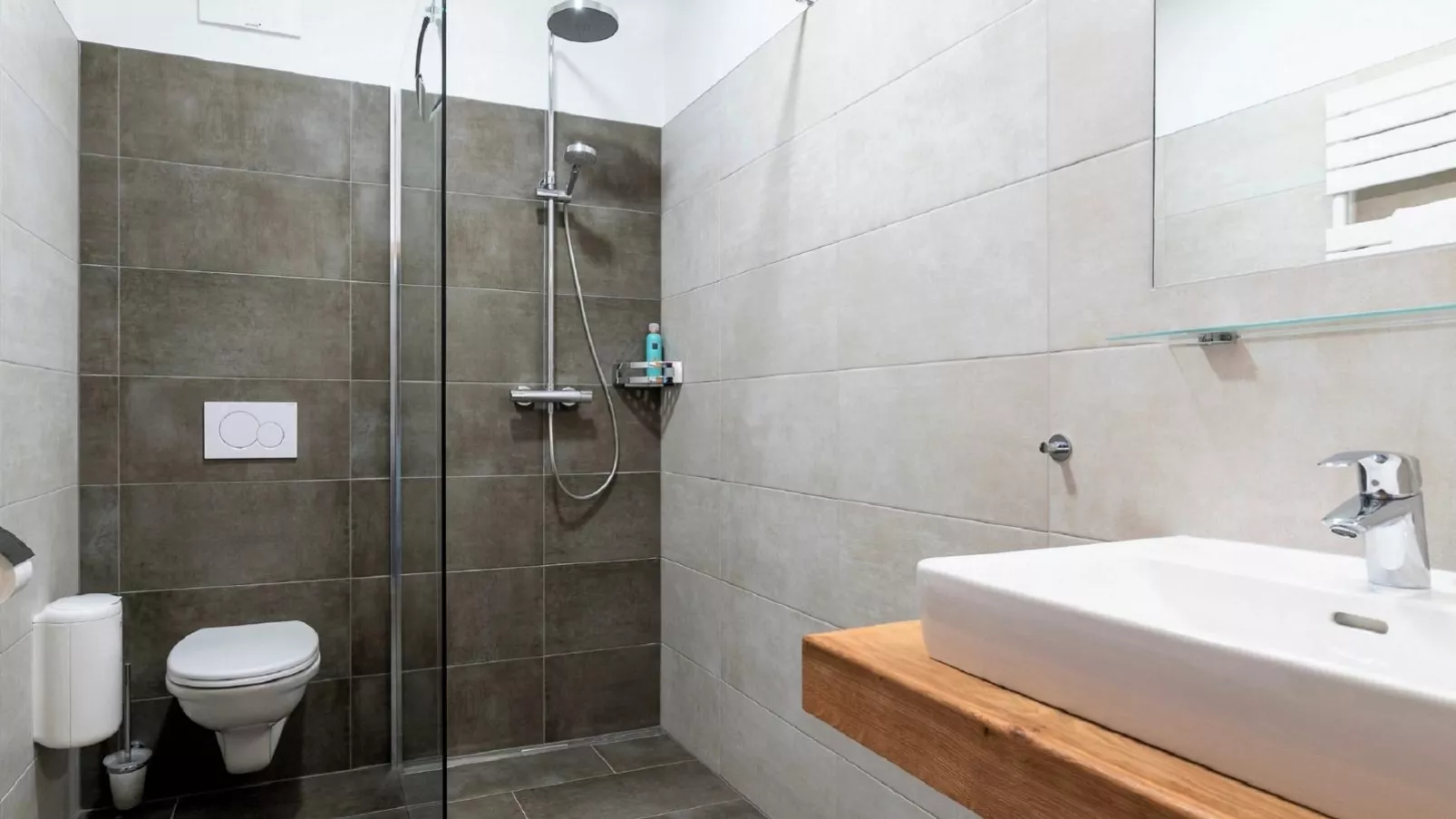 Haus Vlietländer-Bathroom