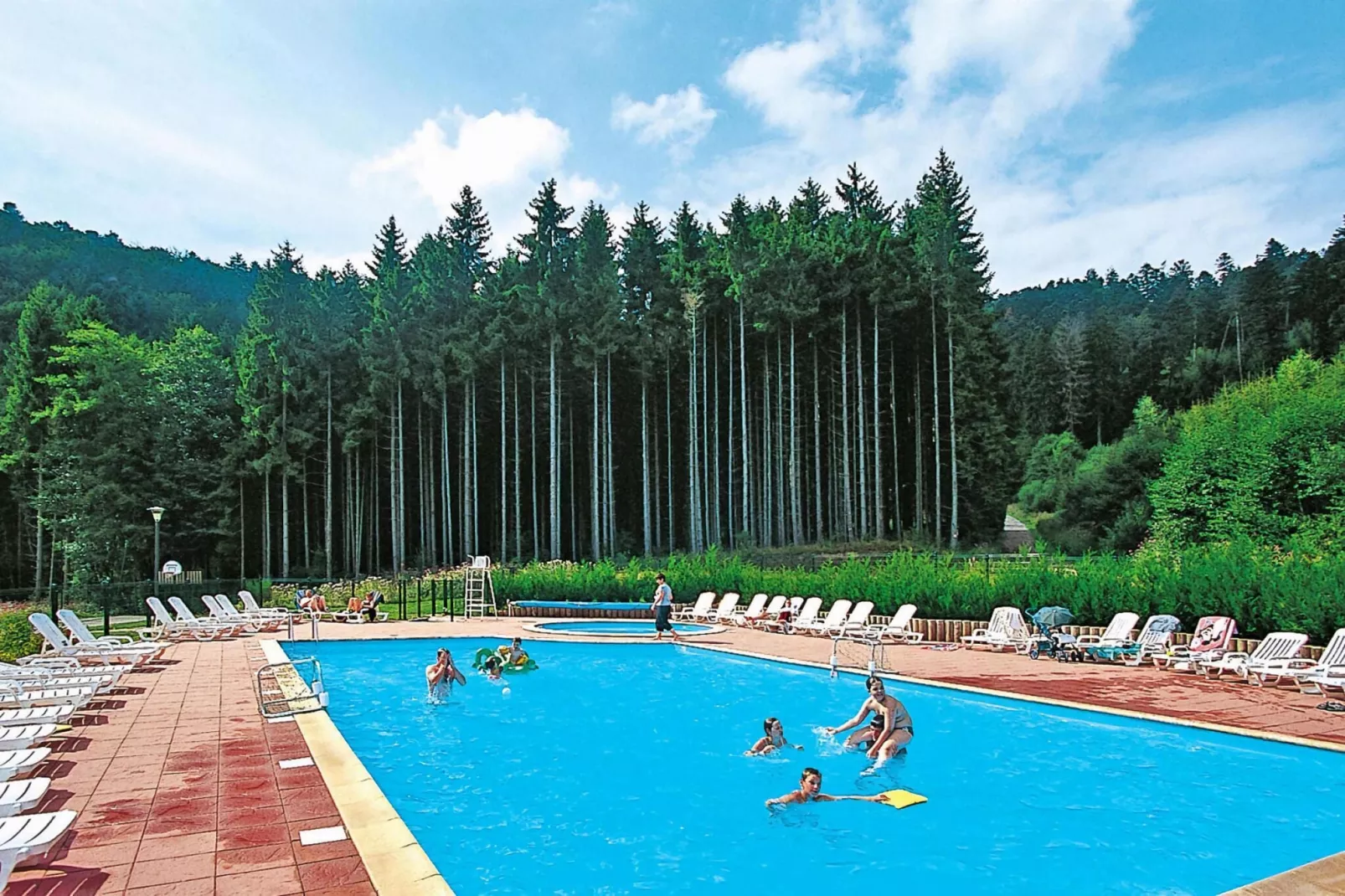 Holiday resort Les Fontaines des Vosges Saales // Gîte 3 pcs 5 pers et 1 bébé GRAND-Pool