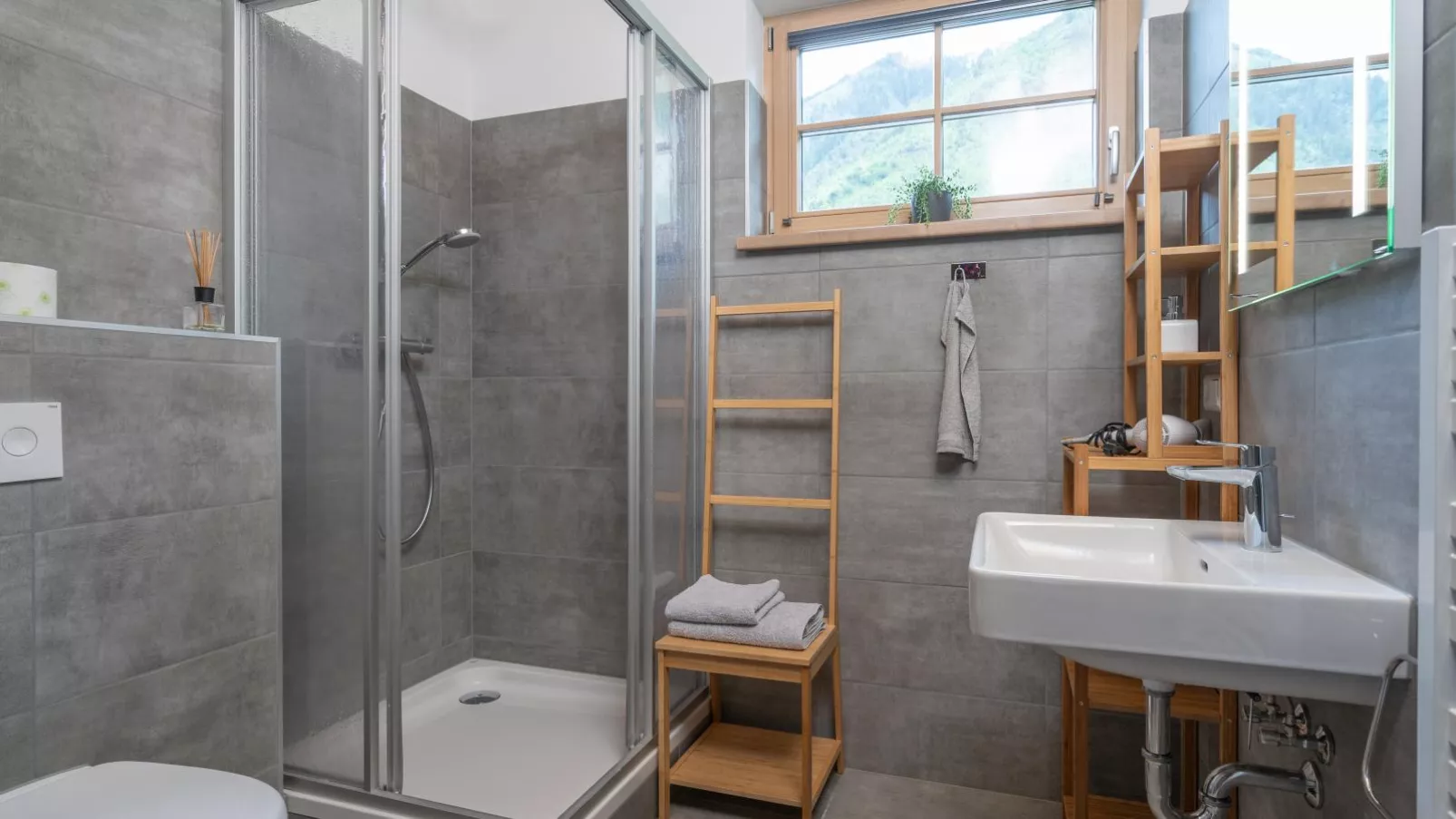 Haus Liene-Bathroom