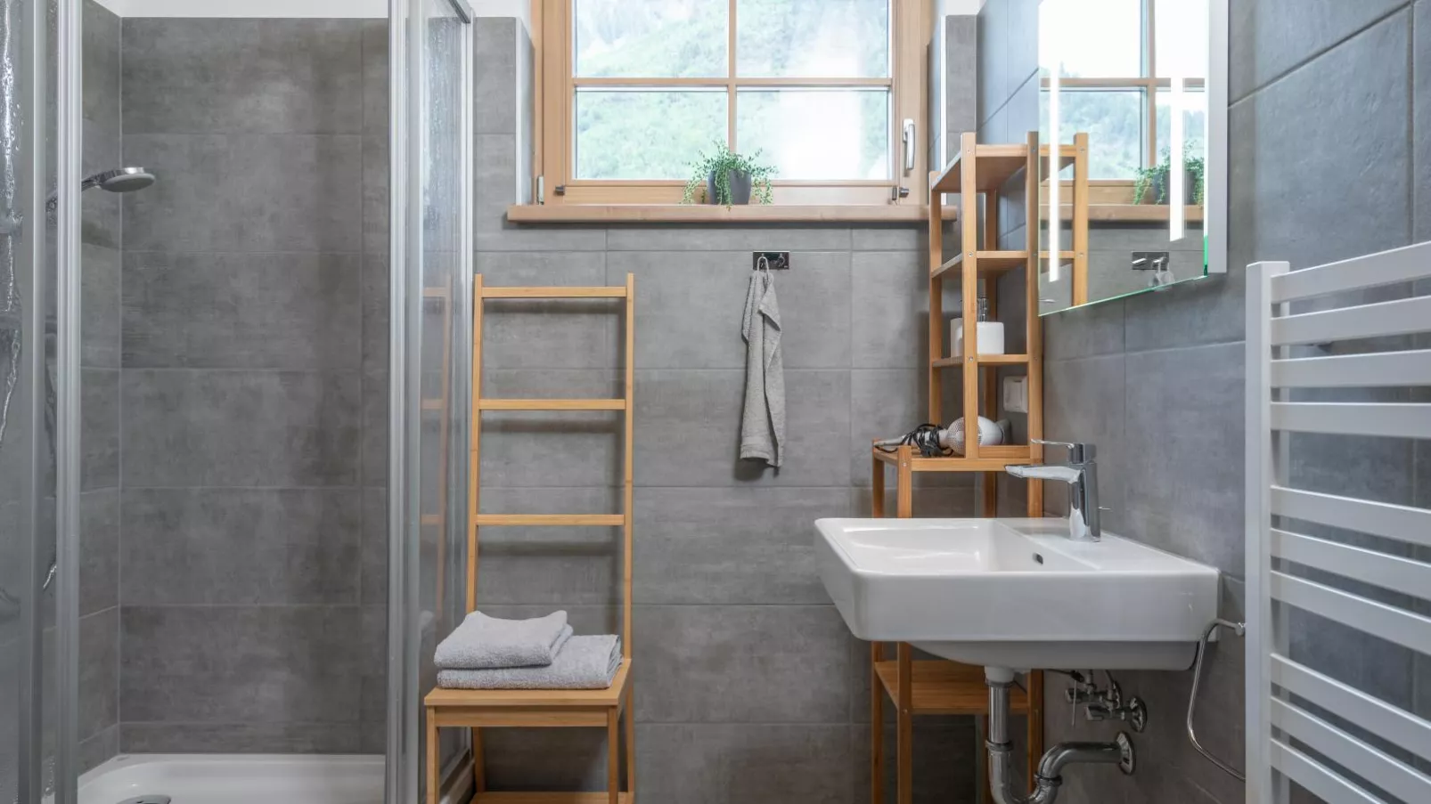 Haus Liene-Bathroom