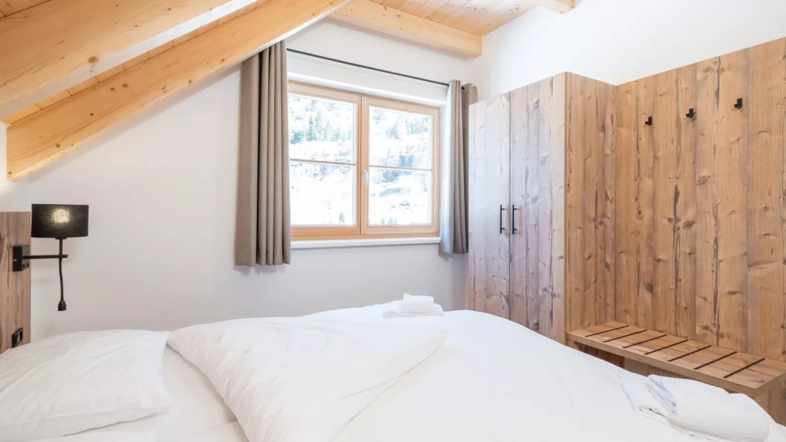 Haus am Bach-Bedroom