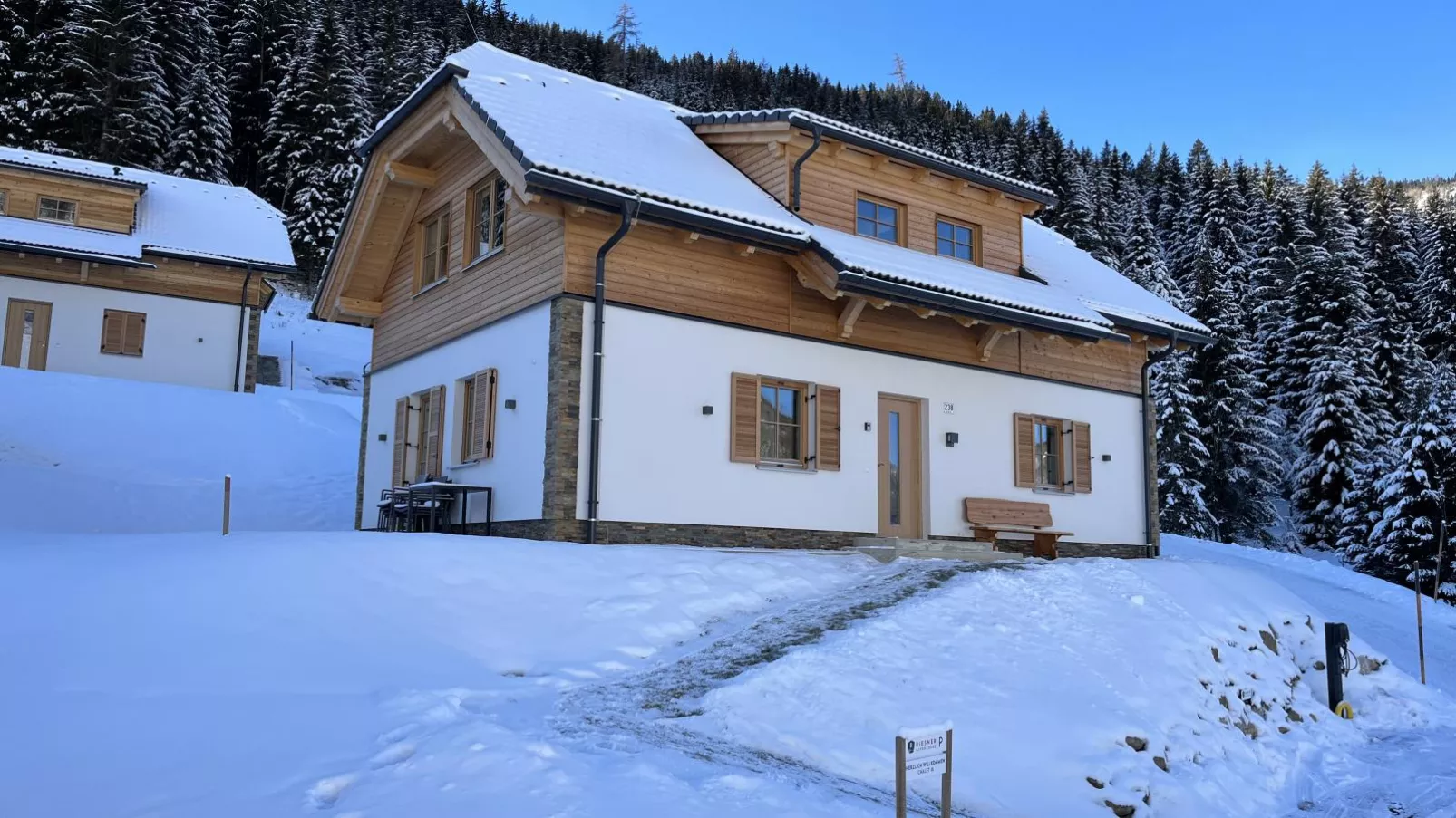 Riesner Alpenlodge-Exterior winter