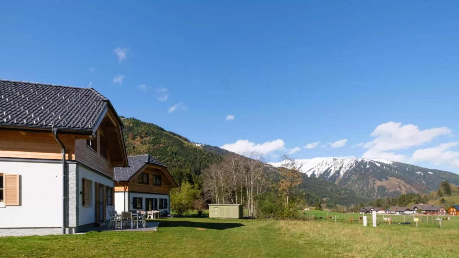 Haus am Bach-Exterior summer
