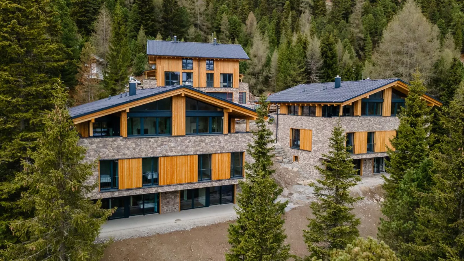 Ibex panorama Lodge-Exterior summer