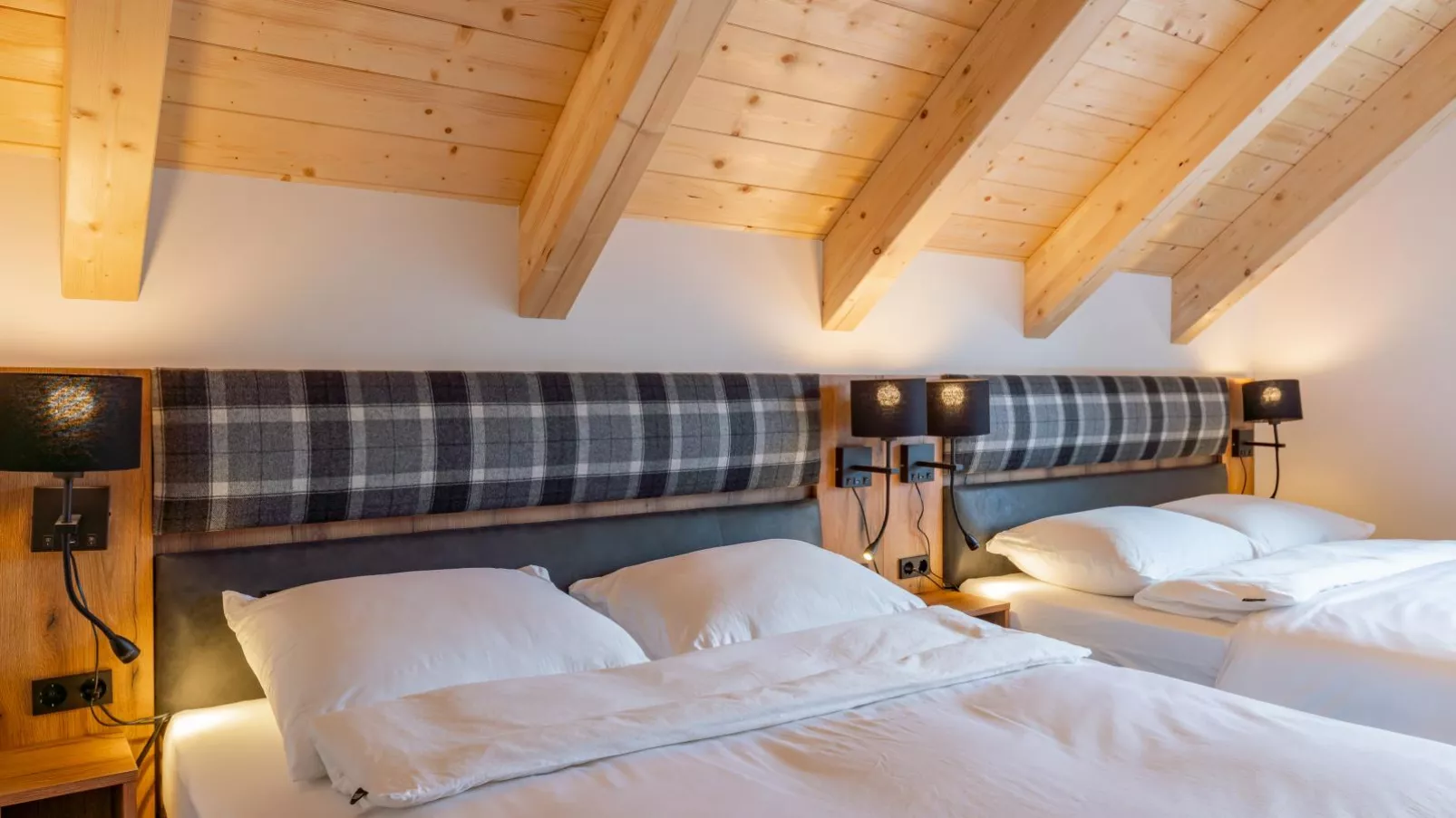 Riesner Alpenlodge-Bedroom
