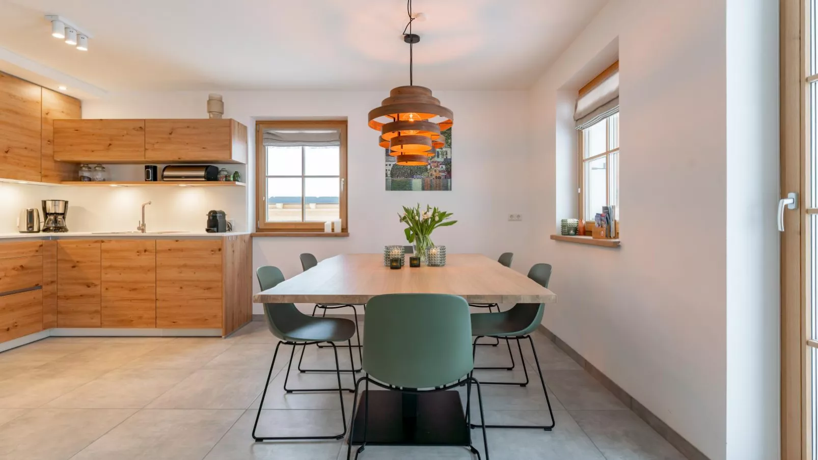 Haus Enzian-Dining room