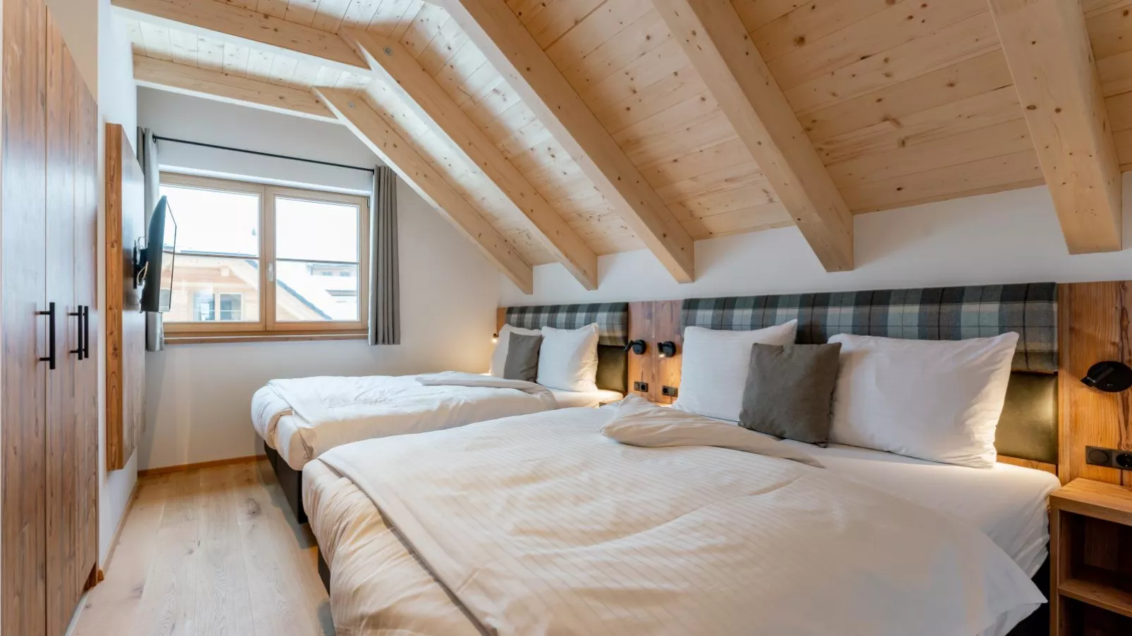 Haus Enzian-Bedroom
