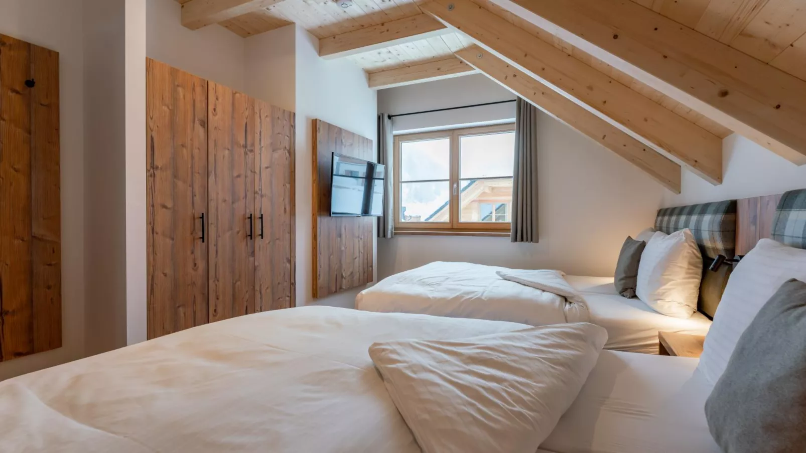 Haus Enzian-Bedroom