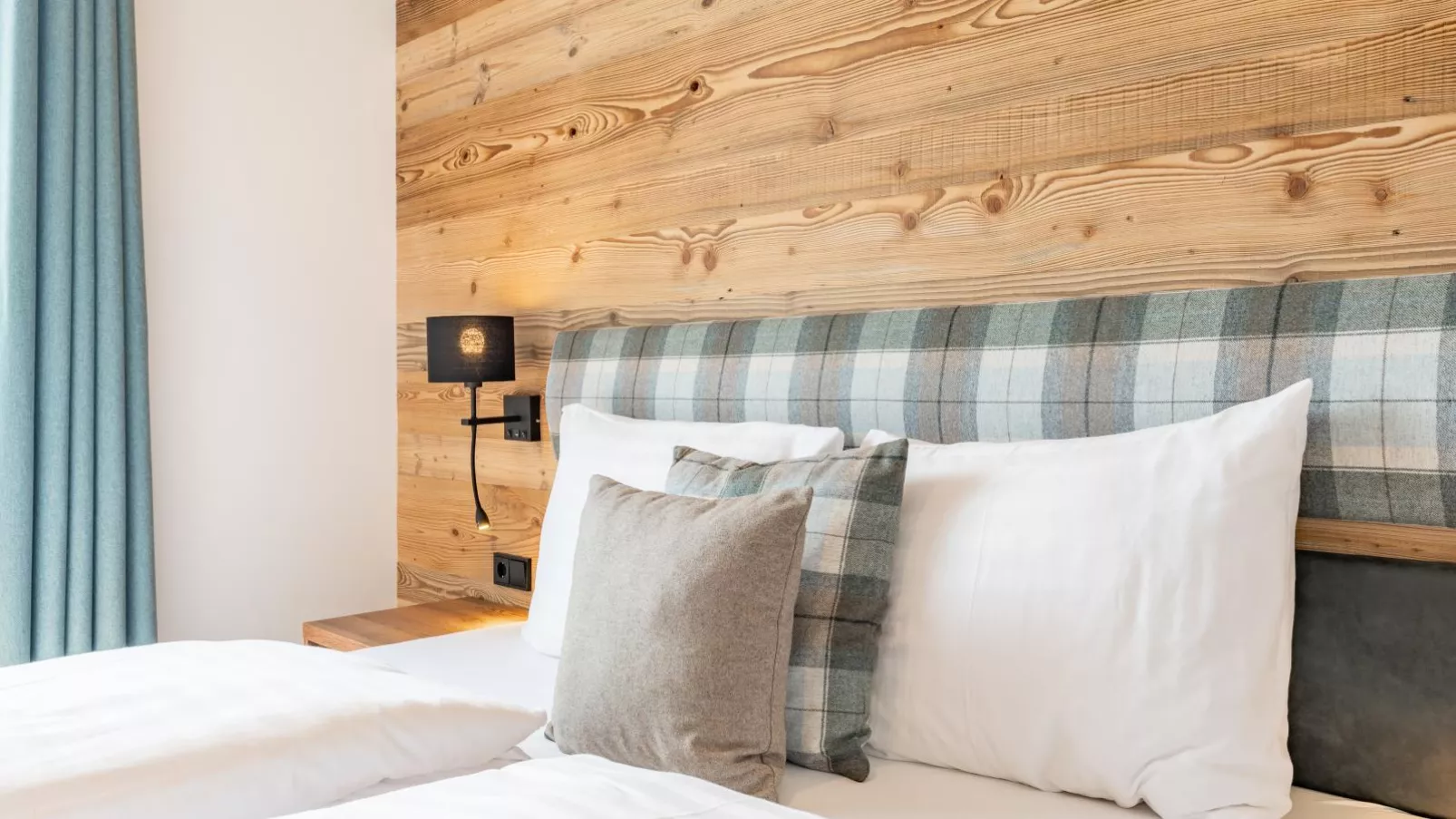 Vista Lodge-Bedroom