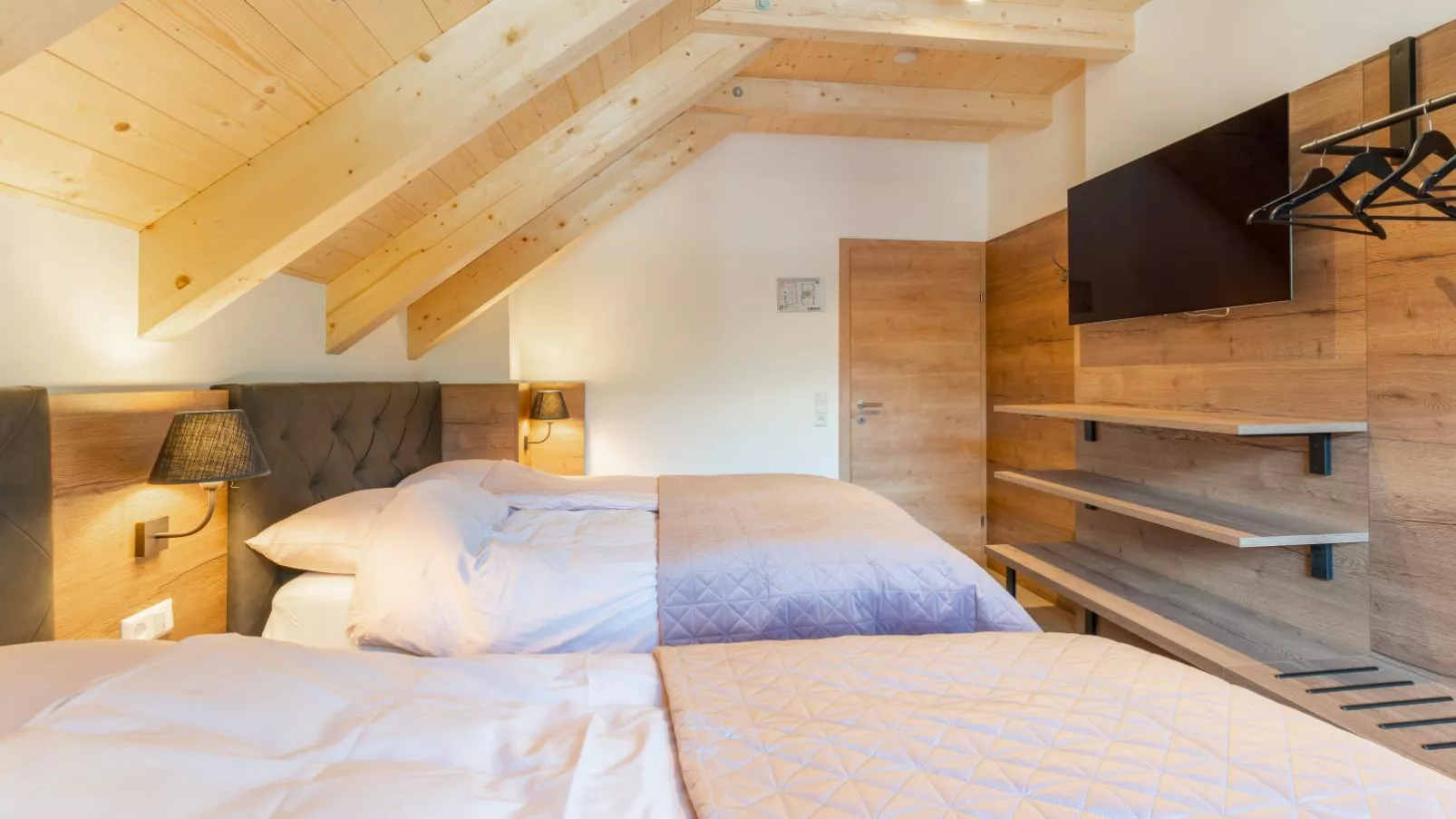 Ferienhaus Erna-Schlafzimmer